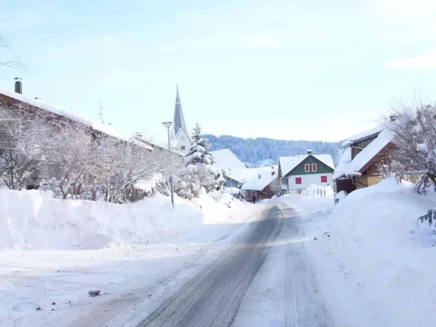 Haus Nett Modern Retreat