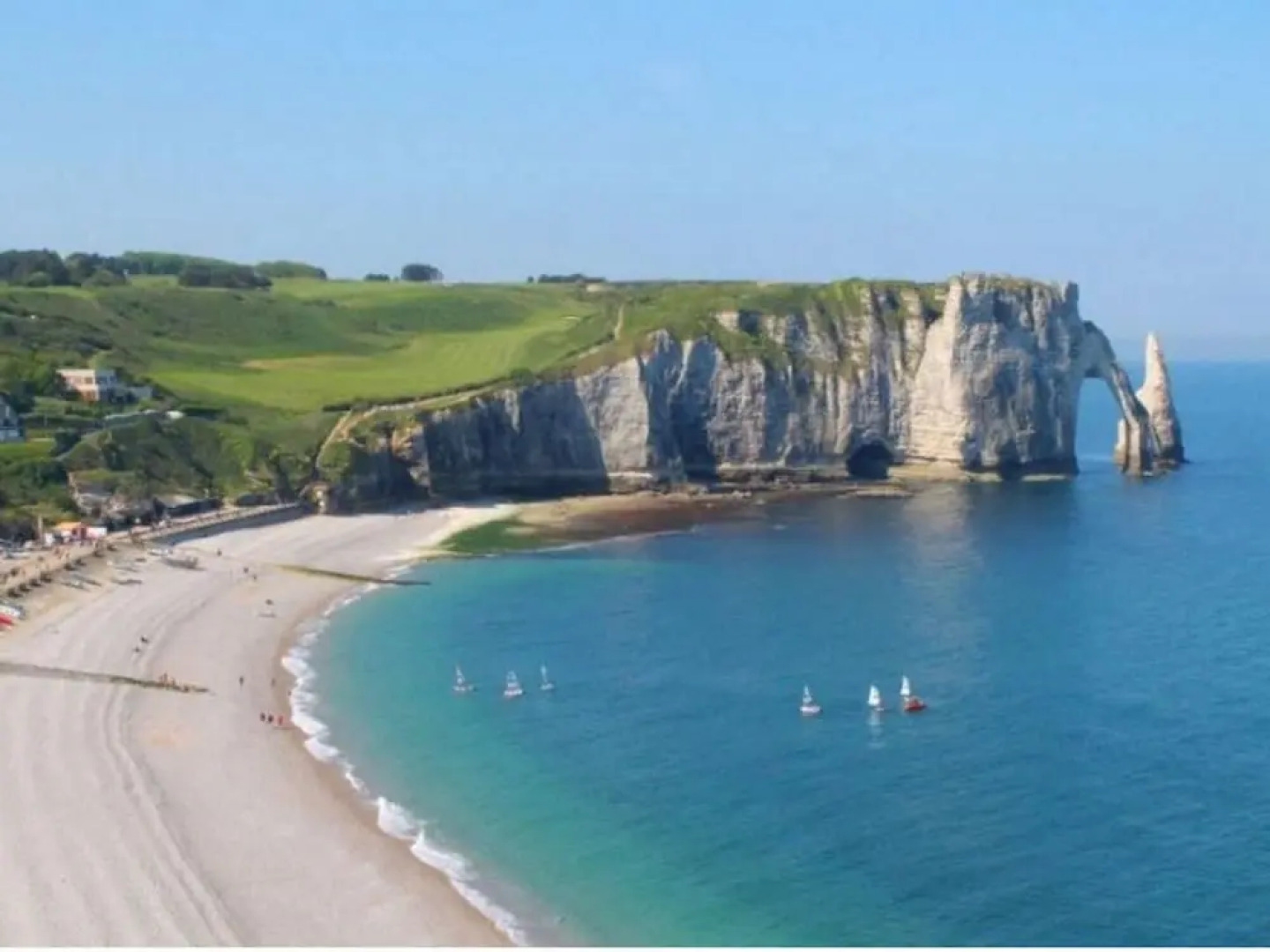 Comfortable Holiday Home in Etretat near Beach