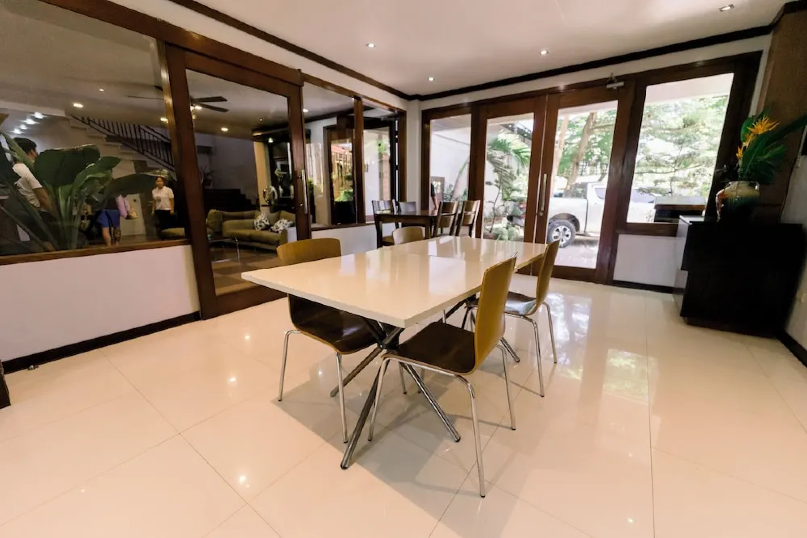 Madonna Hometel and Suites