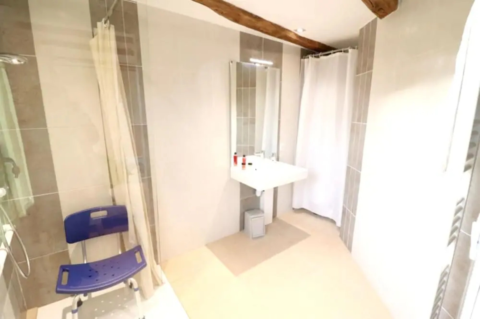 Villa With 5 Bedrooms in Vieillevie, With Wonderful Mountain View, Private Pool, Enclosed Garden - 60 km From the Slopes