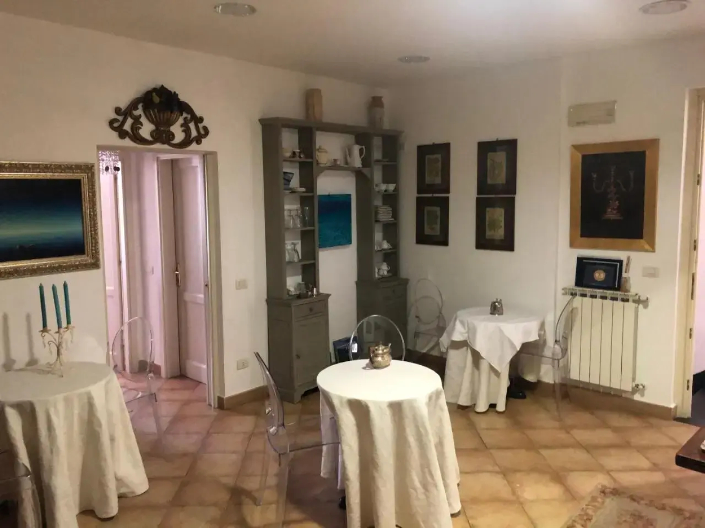 Piazza Massola 2 Apartment