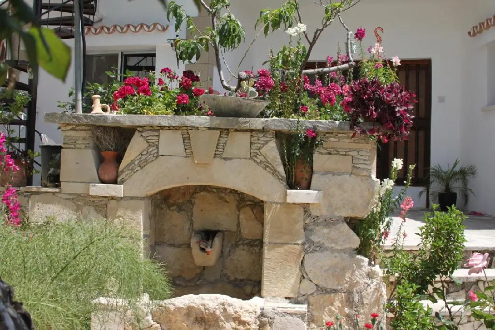 Rose Garden Villa Peristerona