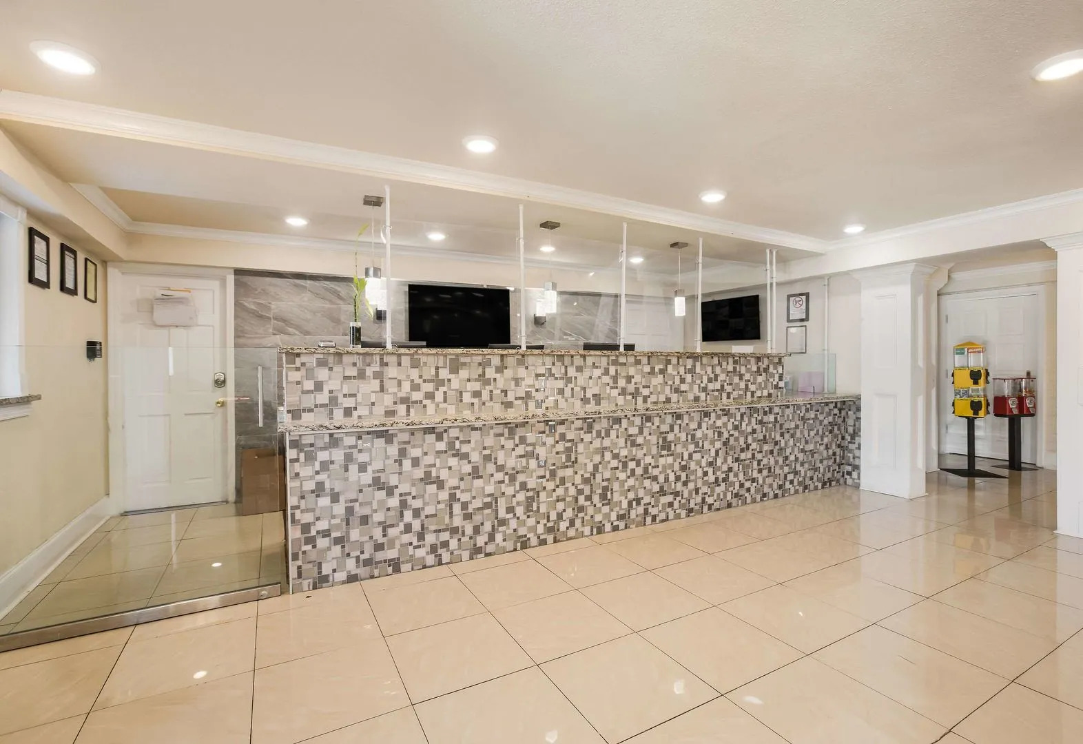 Bhagat Hotels Stone Mountain Atlanta BW Signature Collection