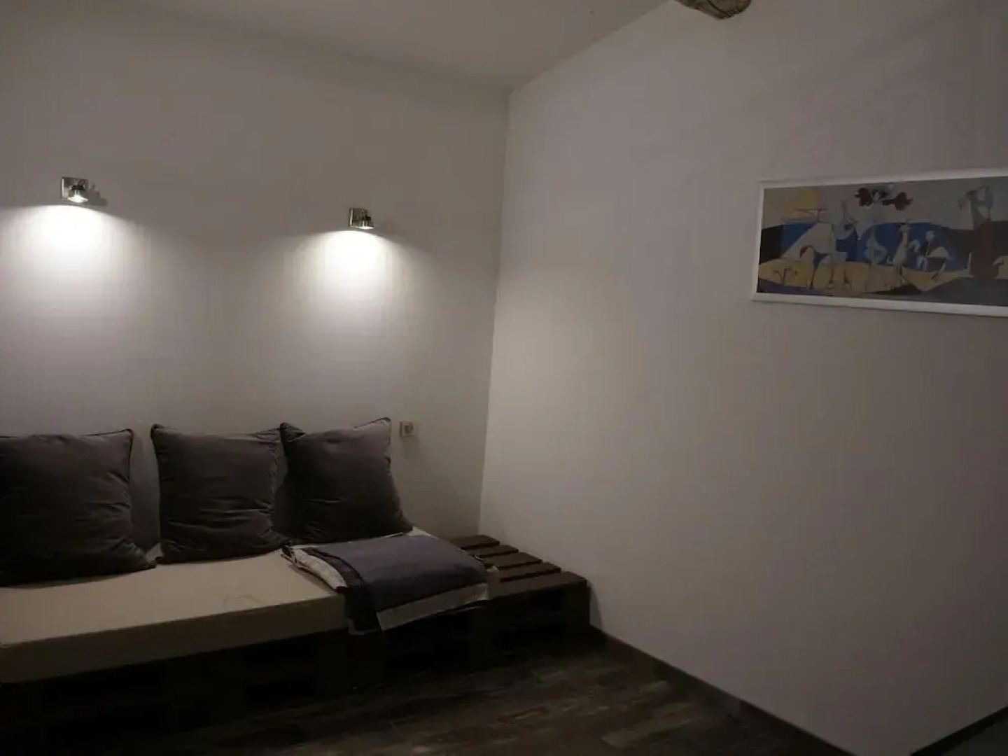 Lovely Holiday Home With Private Pool