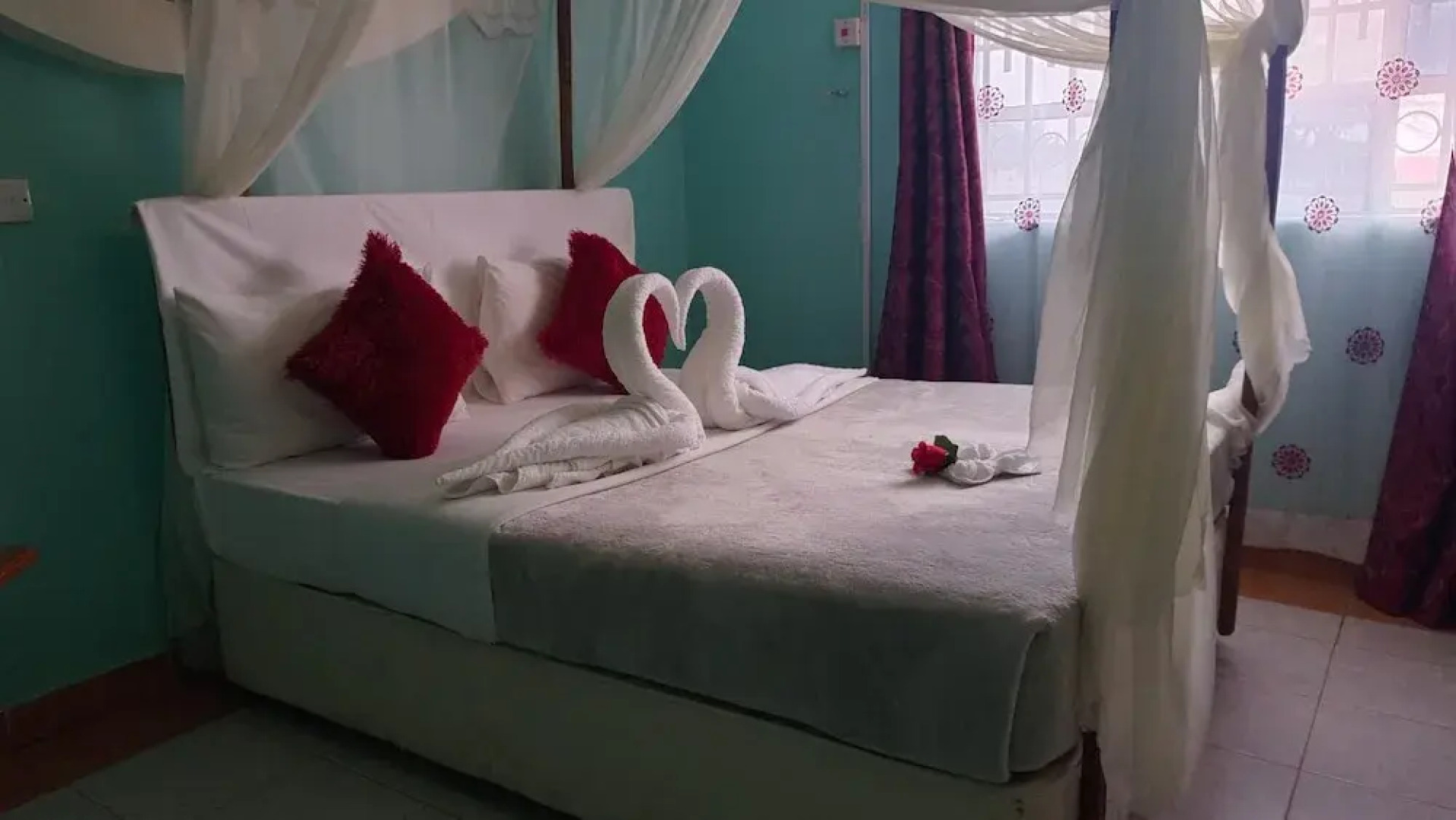 The Great Turk Reef Hotel-Lodwar