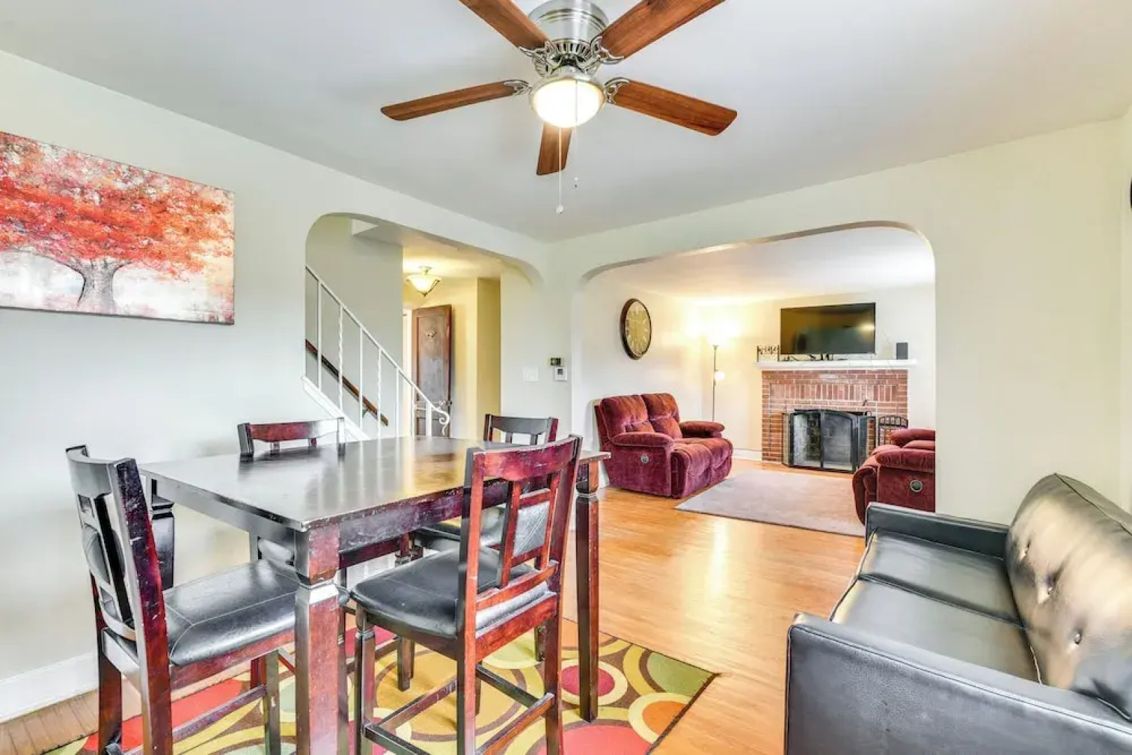 Quiet Cheektowaga Retreat: 23 Mi to Niagara Falls!