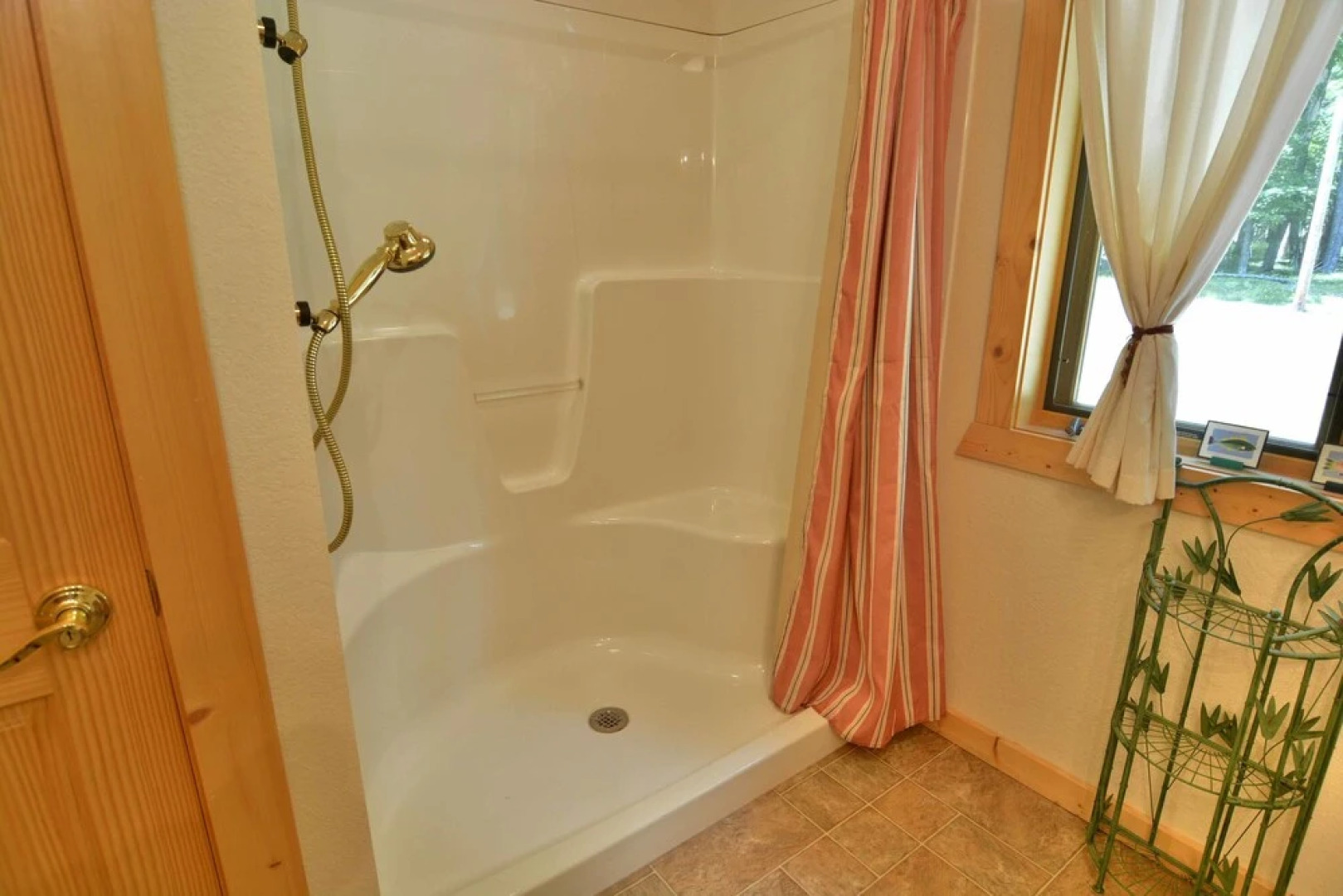 Namakagon Landing 4 Bedroom Home by RedAwning