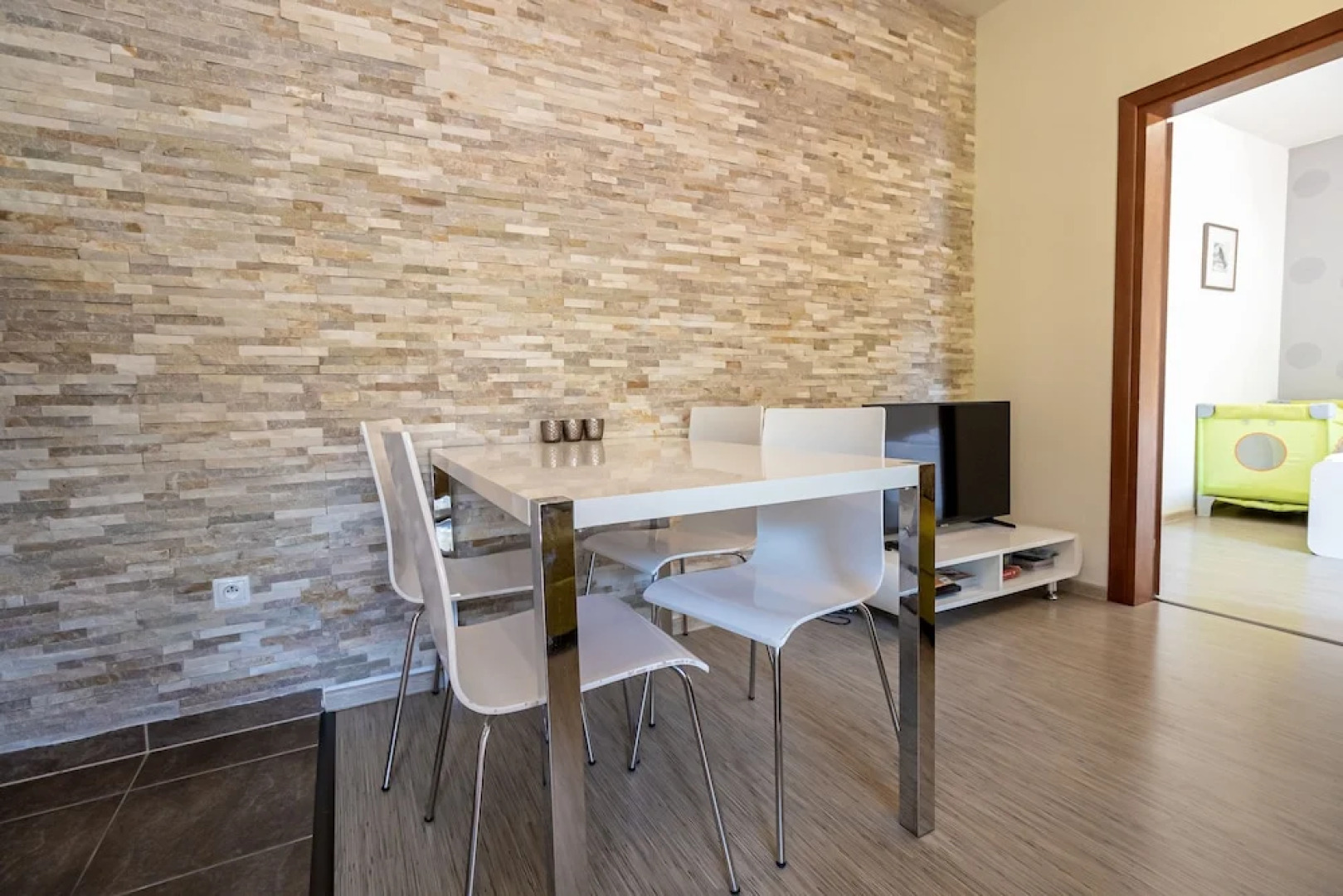 Fatrapark 2 Apartments House