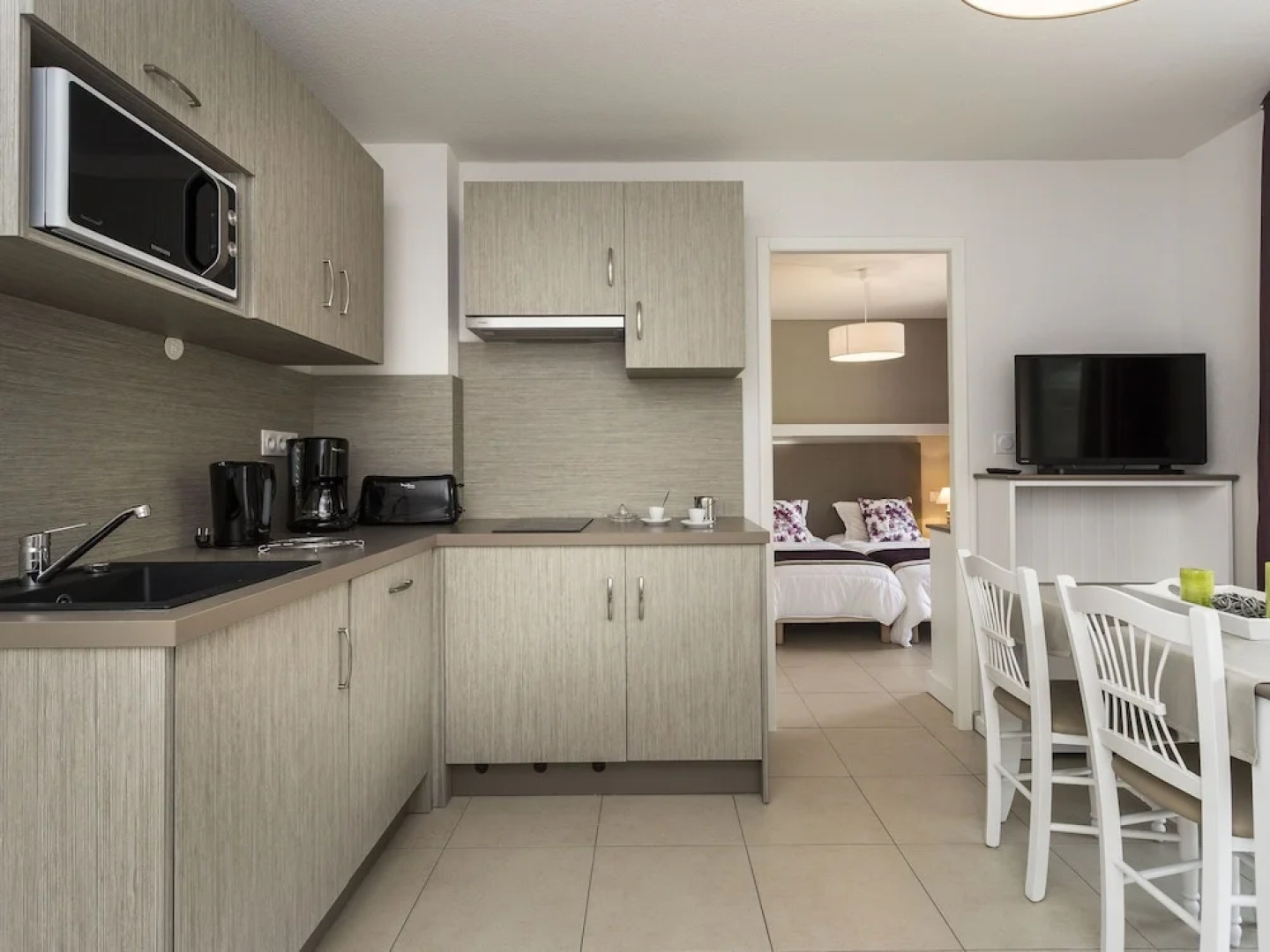 Modern and comfortable apartment near the Pont du Gard