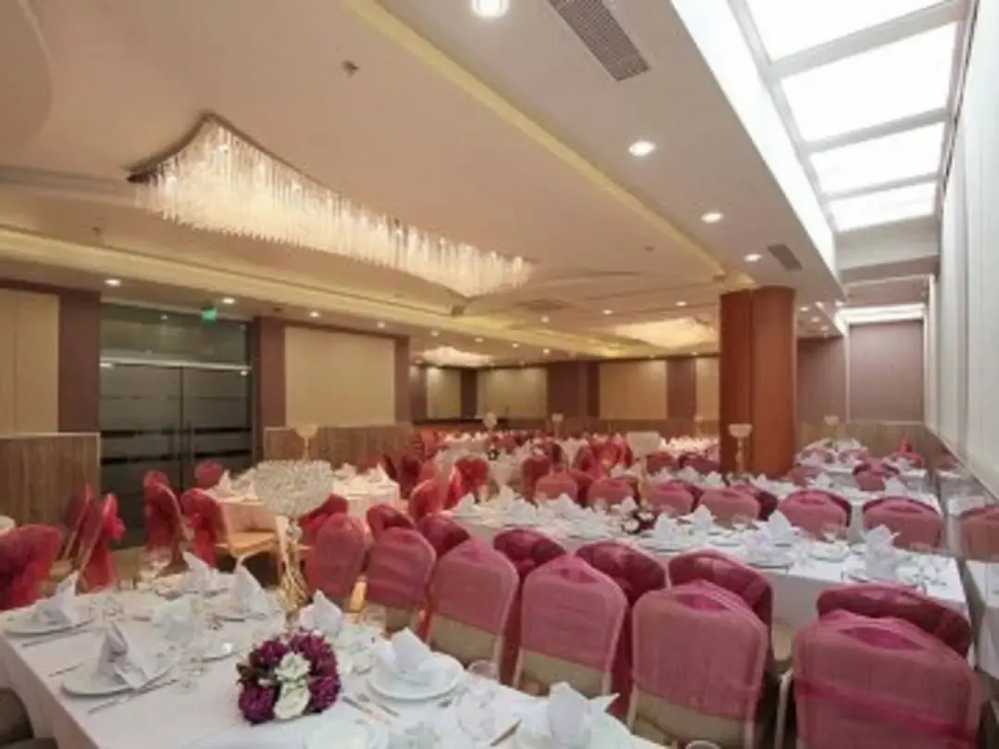 Forum Suite Hotel