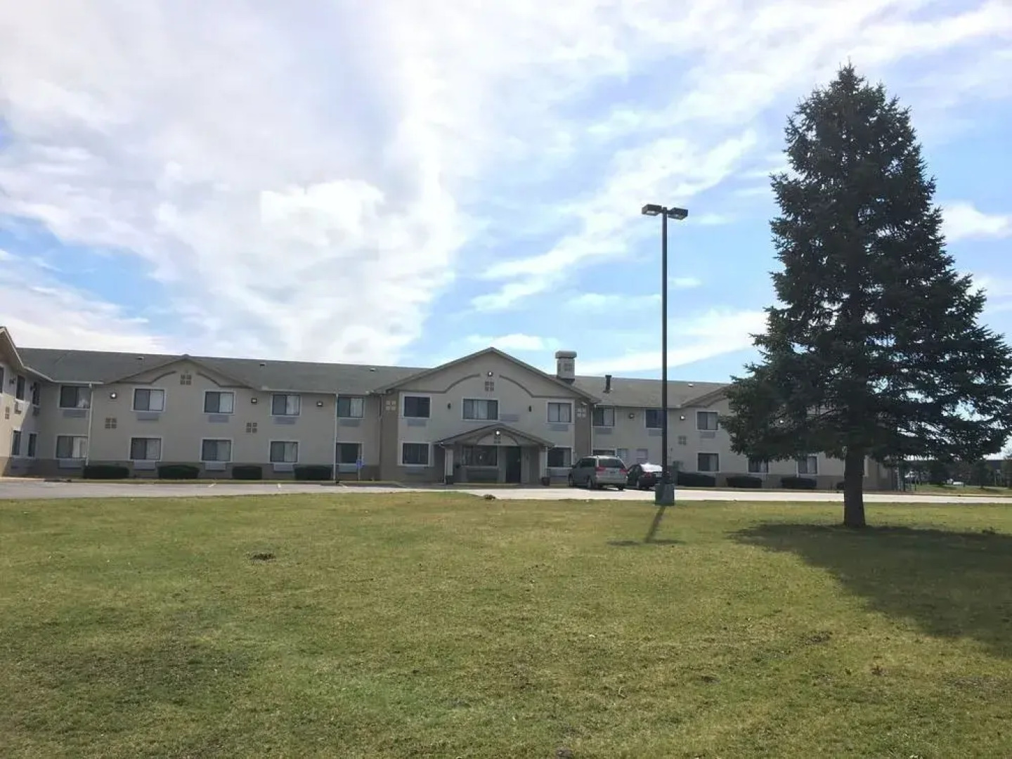 Super 8 By Wyndham Howe