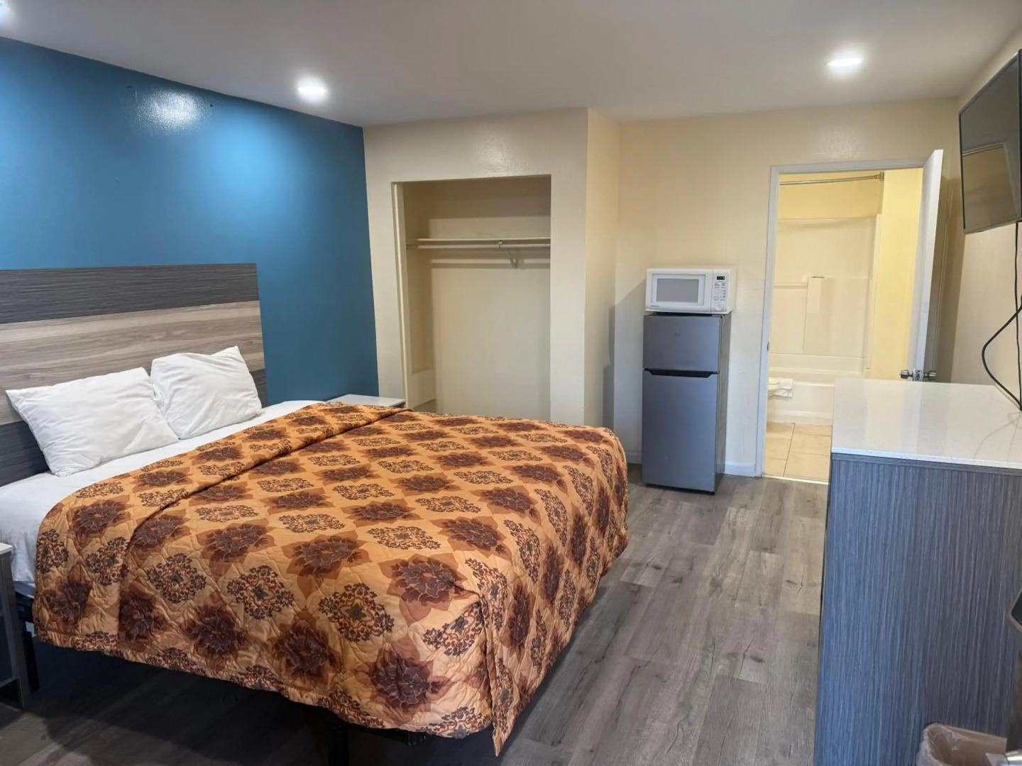 Anaheim National Inn