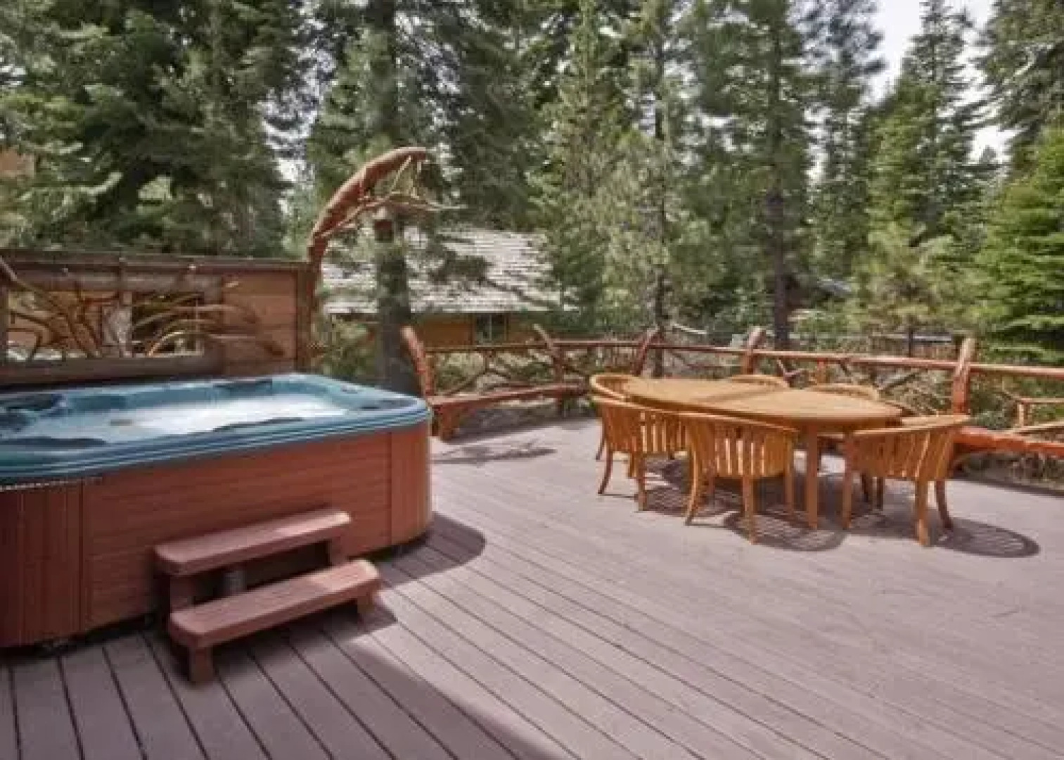 Weil Luxury Vacation Cabin