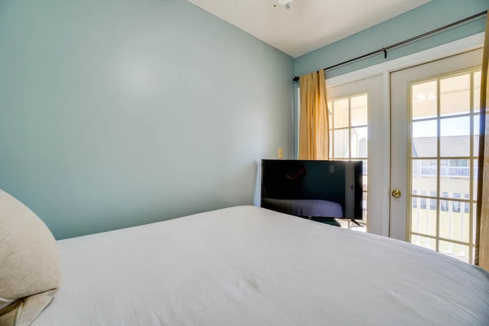 Sandpiper Cove Resort by Panhandle Getaways