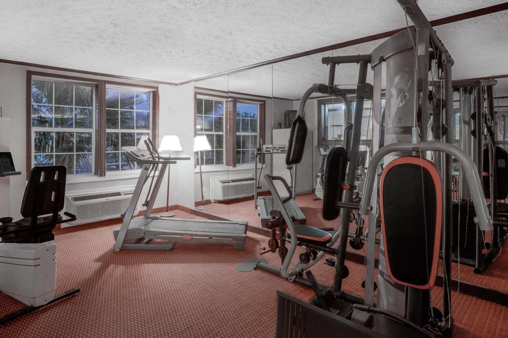 Motel 6 Stafford, TX – SW Houston - Sugarland