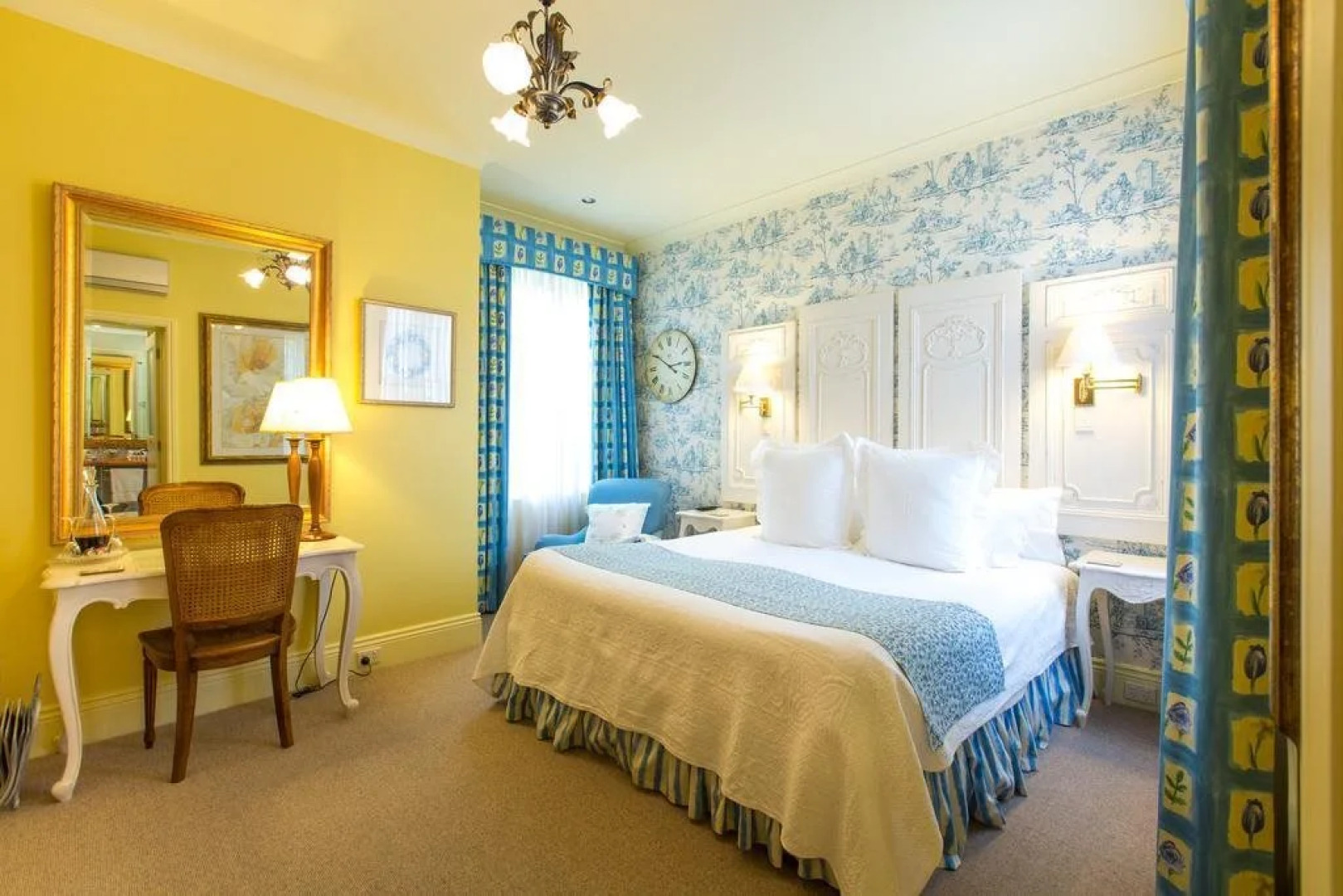 Albertines Beechworth