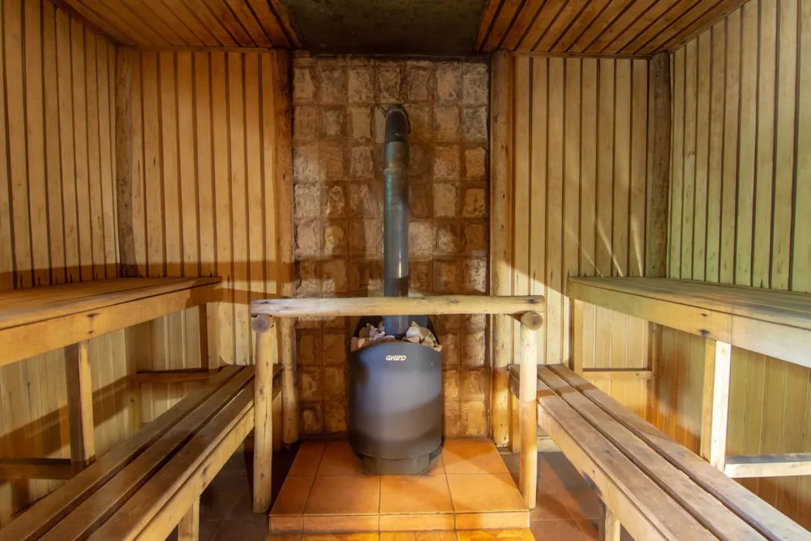 Загородный отель «Хвойный»