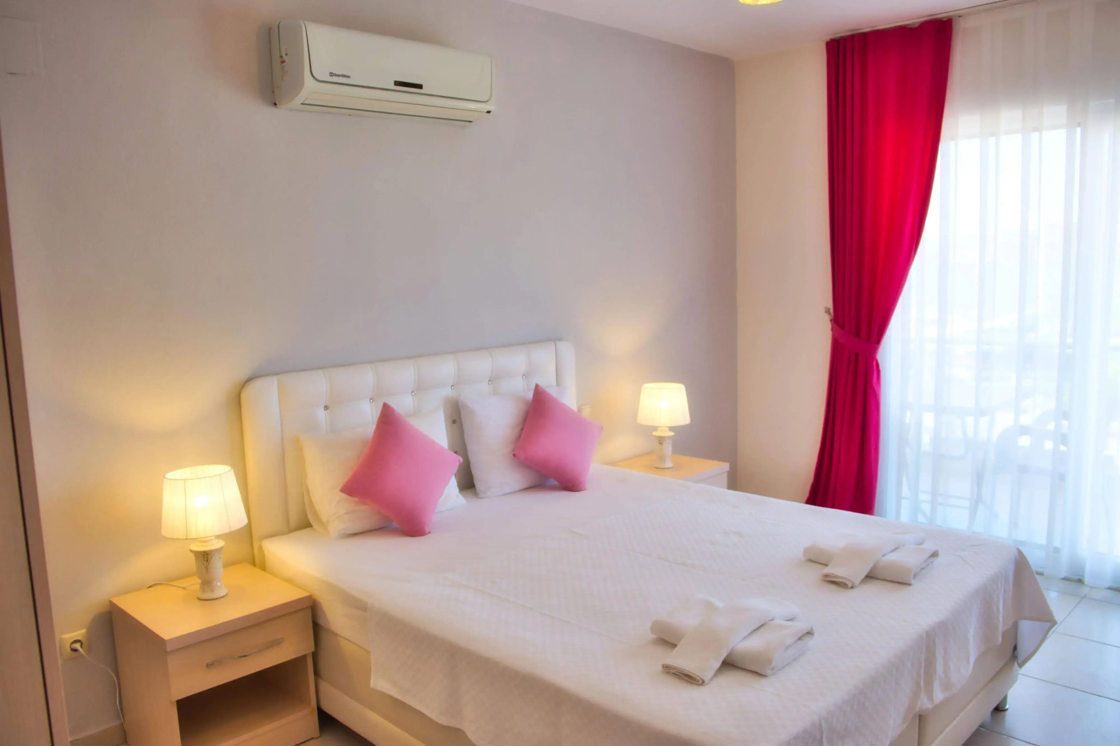 Defne Lori̇na Buti̇k Hotel