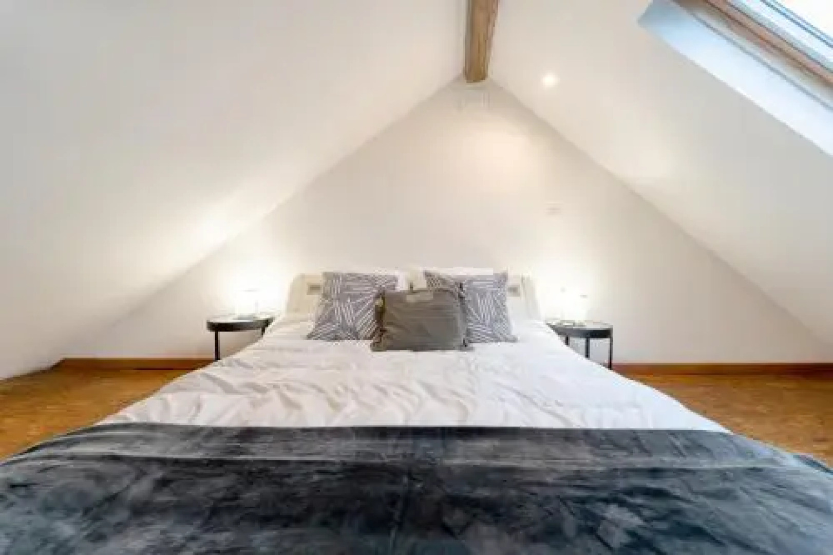 Sous Les Etoiles Metz Luxembourg Cityroom57