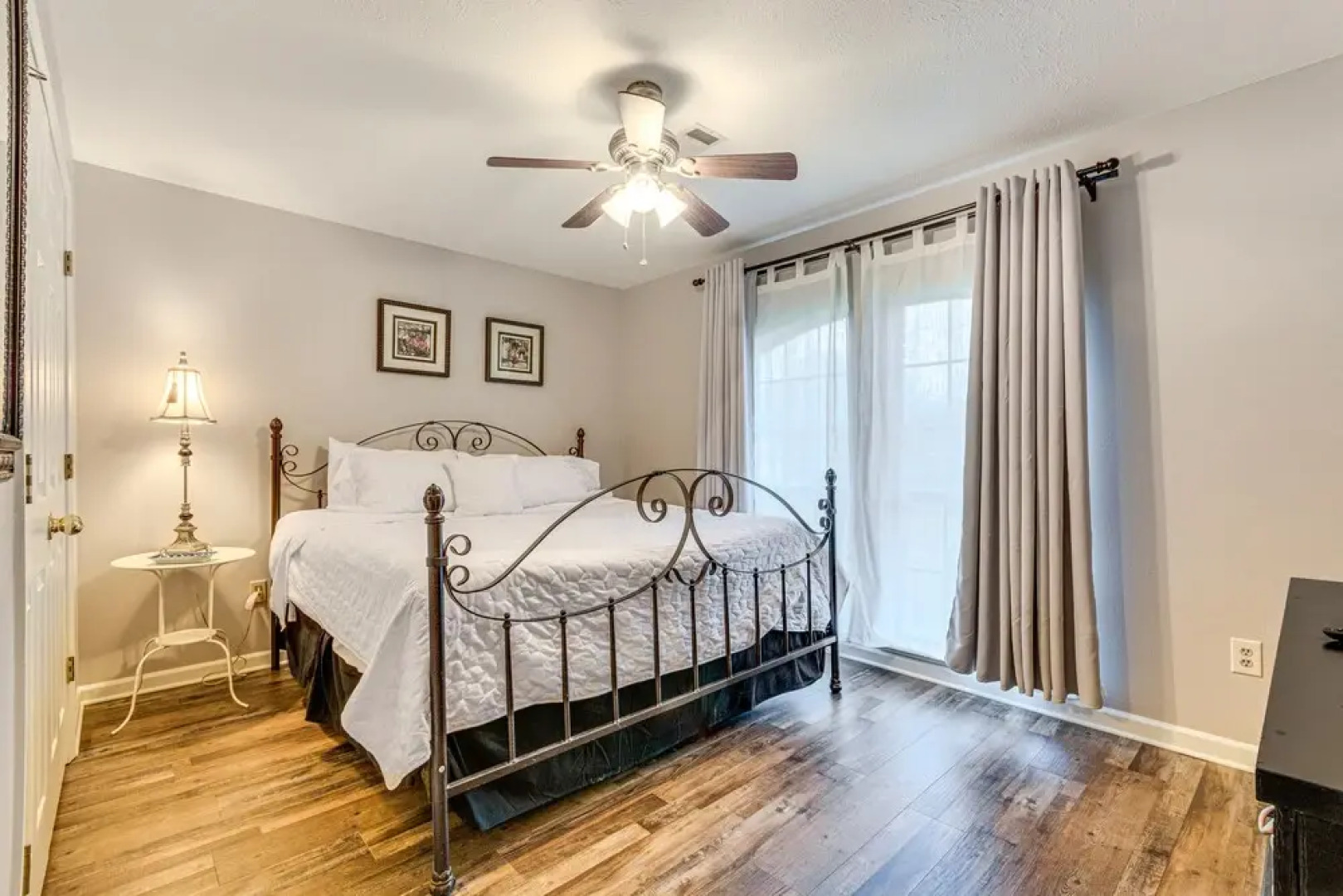 Pet-friendly Conway Home: 1 Mi to Hendrix College!