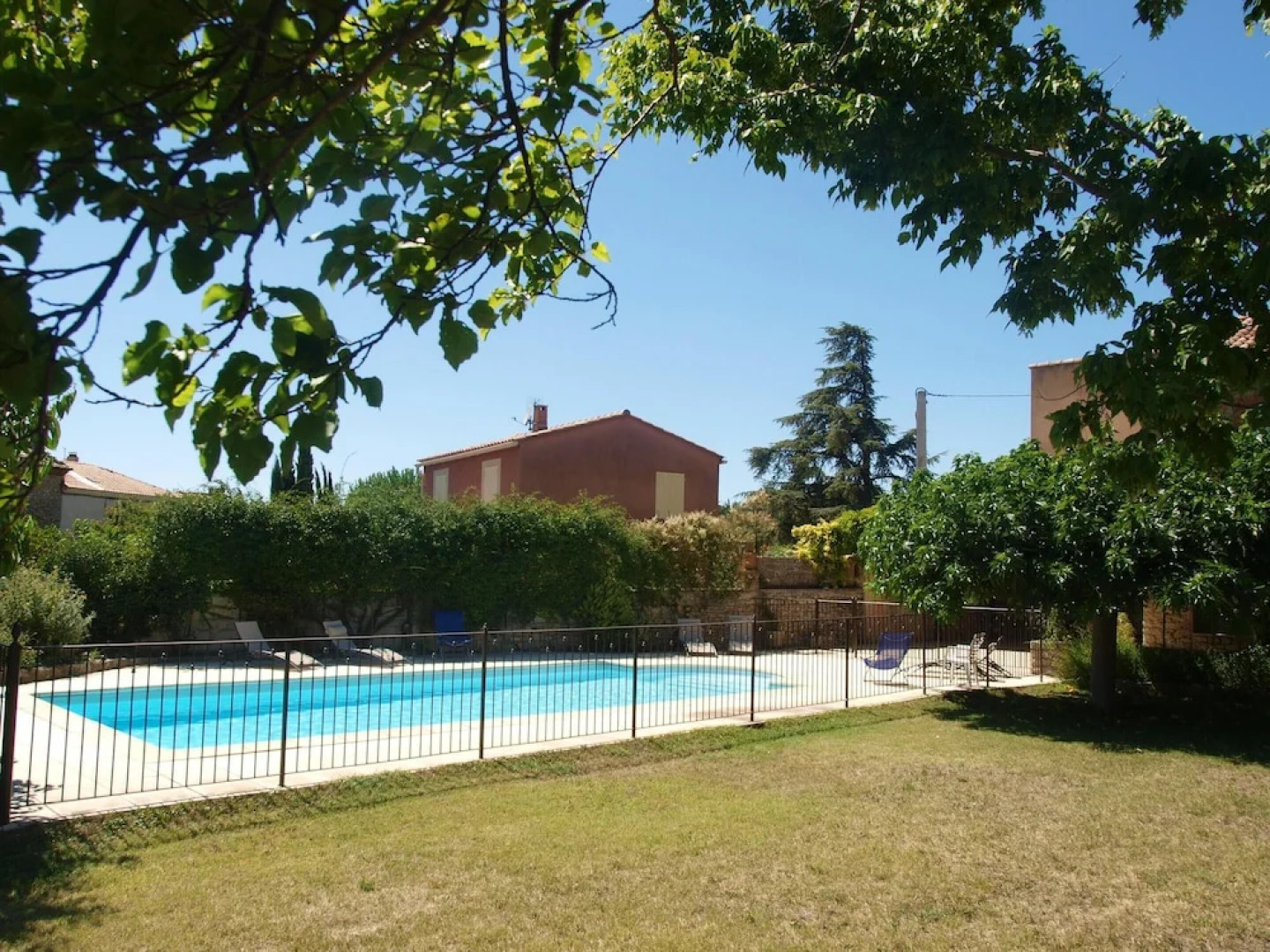 Villa With 4 Bedrooms in Caromb, With Wonderful Mountain View, Private