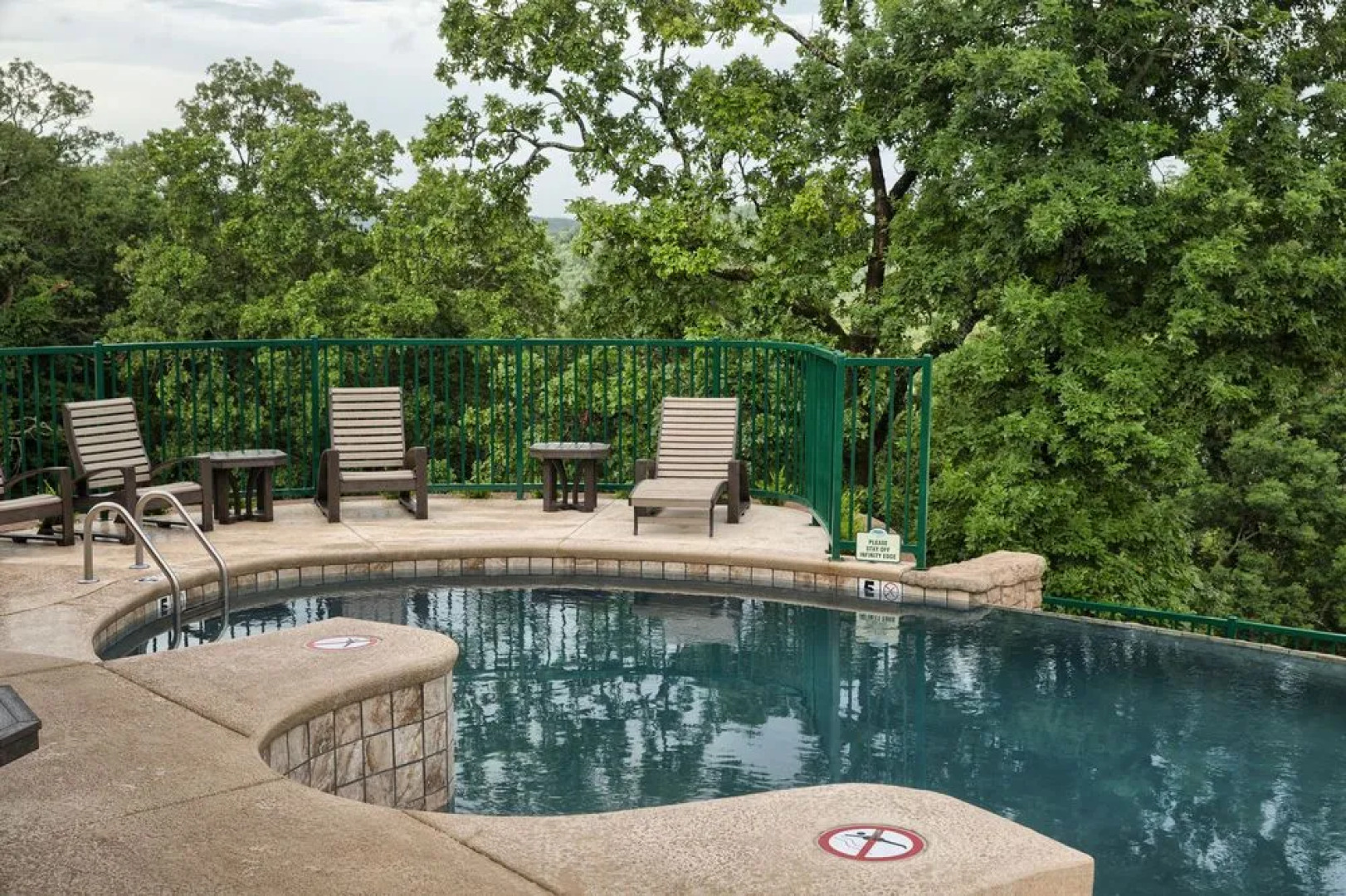 Cliffs Resort Table Rock Lake