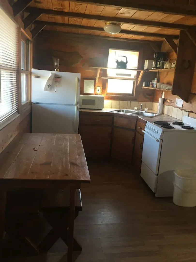 Lago Linda Hideaway Camp