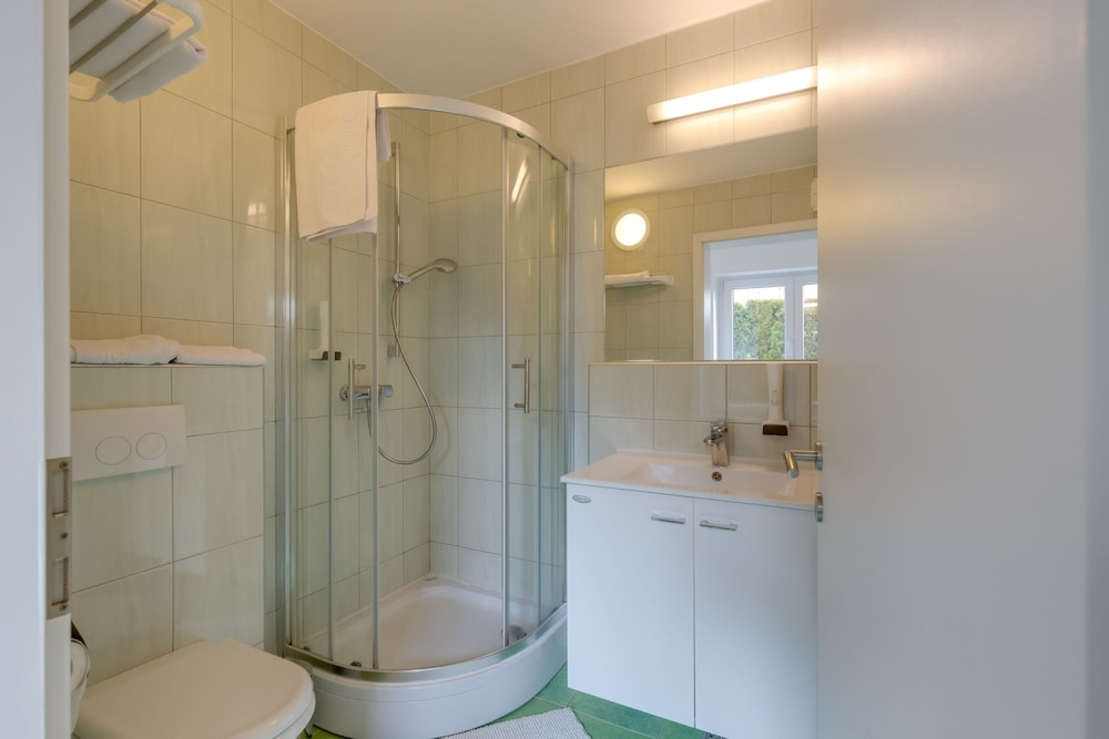 Wellness Suite Daisy