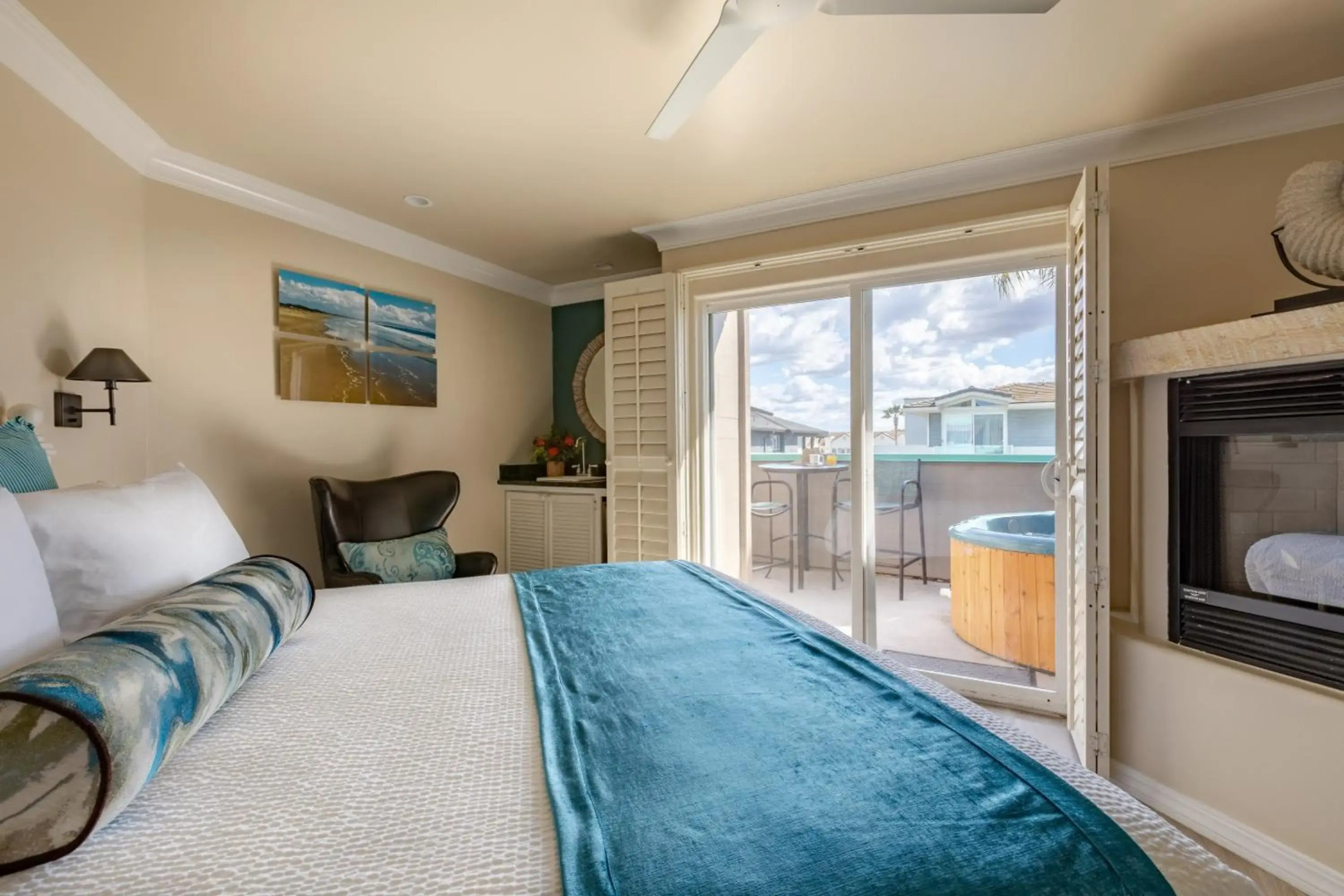 SeaVenture Beach Hotel