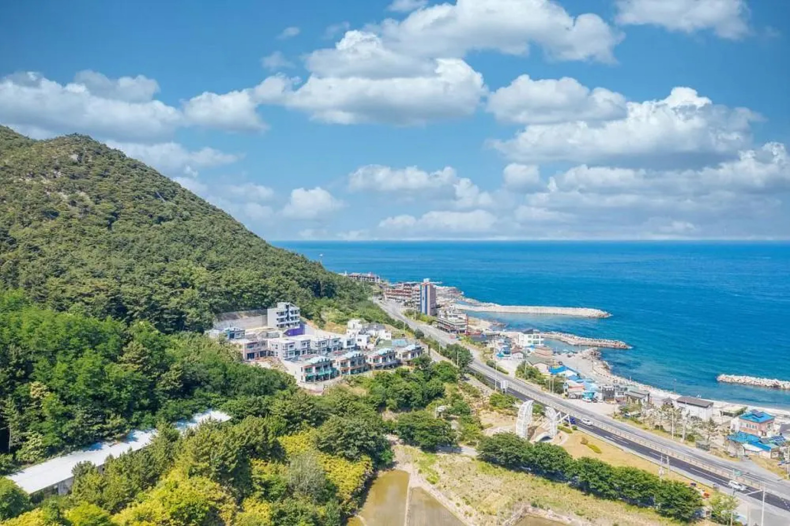 Blue Road Town Pension - Dalbit