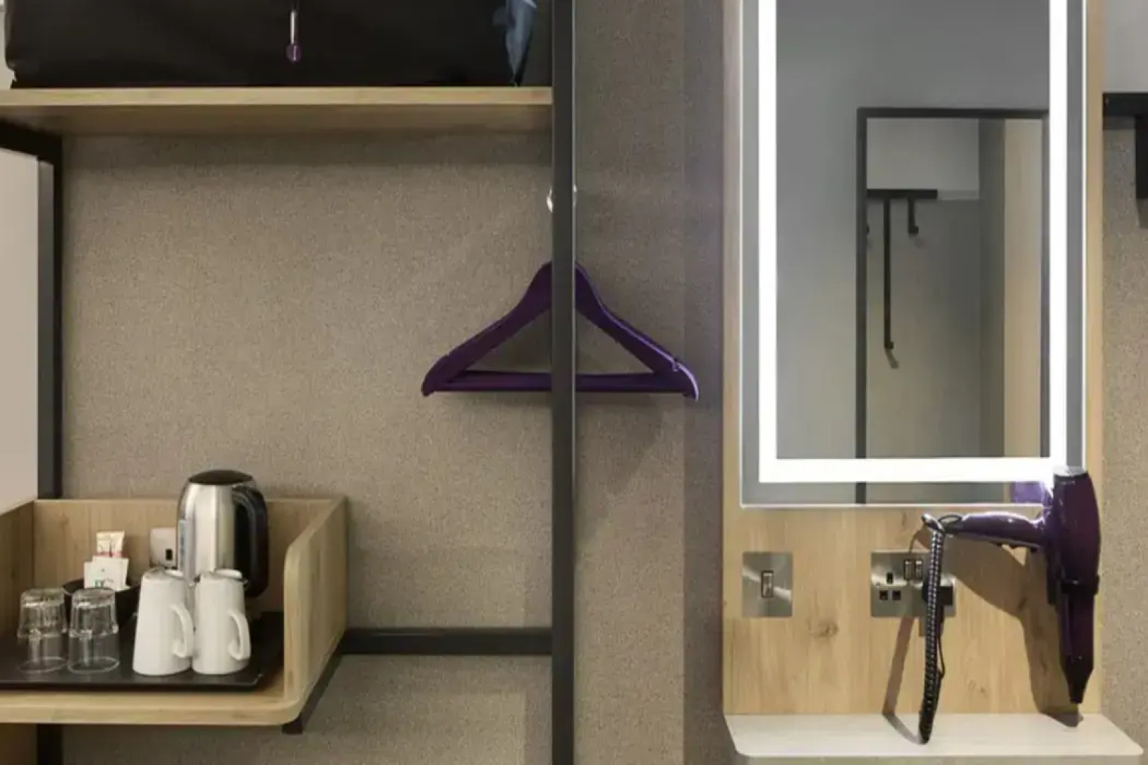 Premier Inn London Gatwick Manor Royal