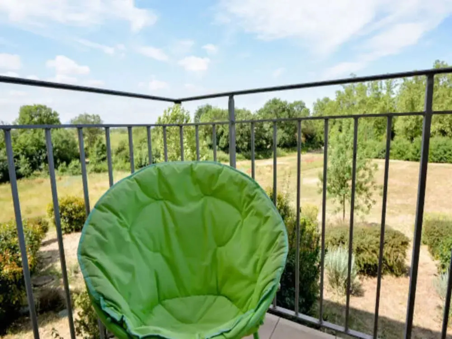 Apartment in Azille Near Lac de Jouarres