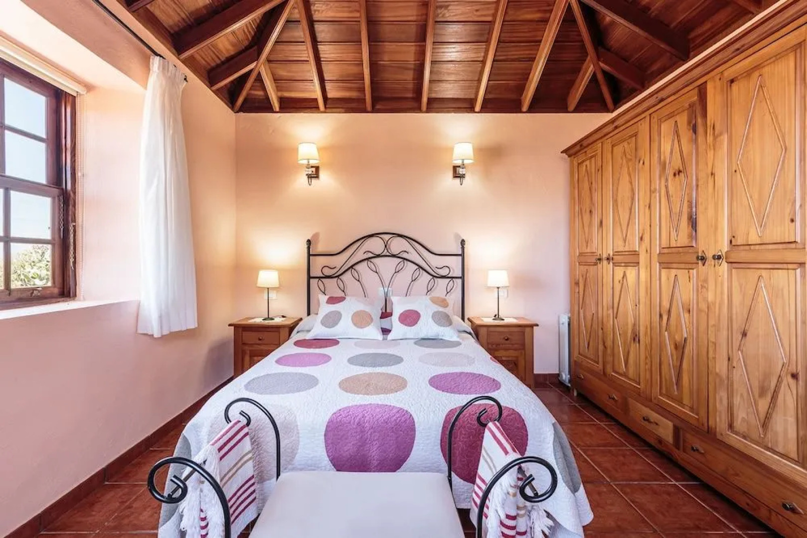 Casa Rural Los Hondos by Isla Bonita