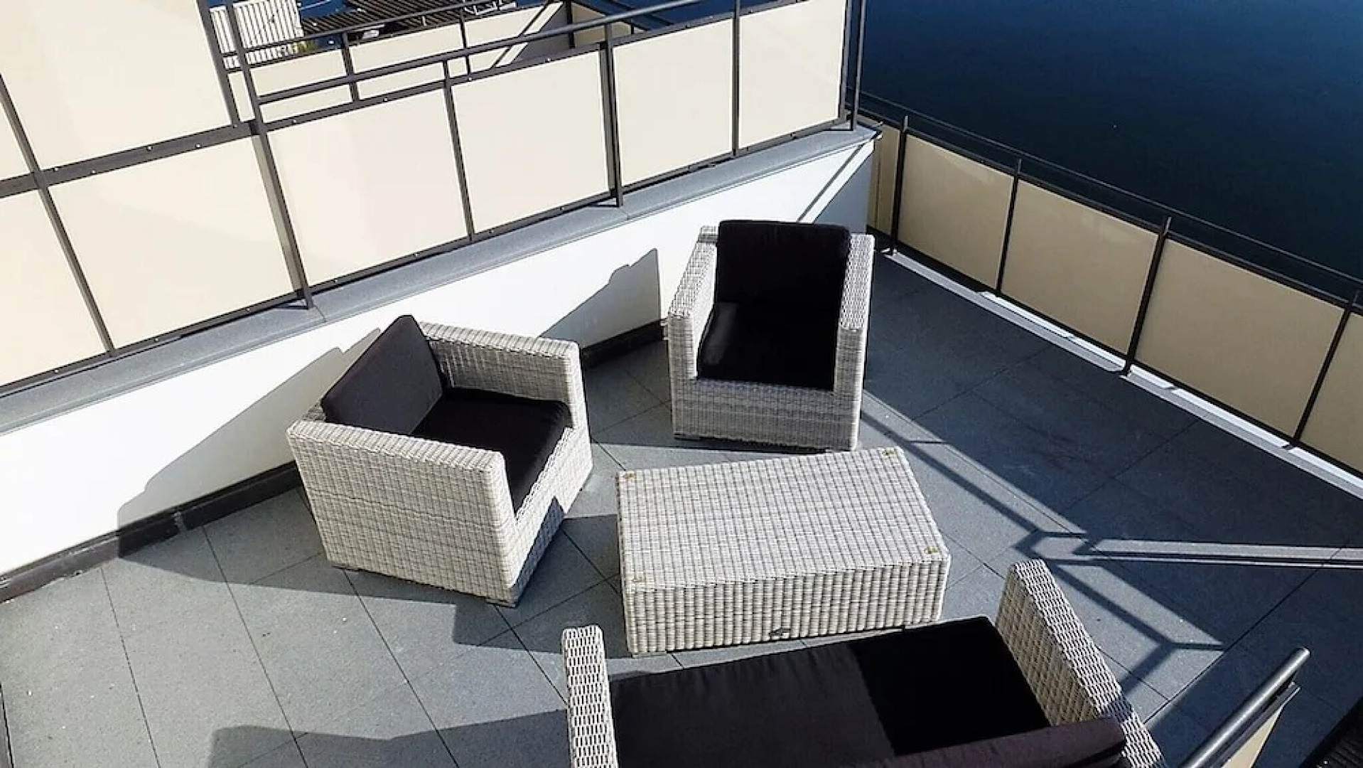 Direct on Lugano Lake: Take a Swim From Your Villa