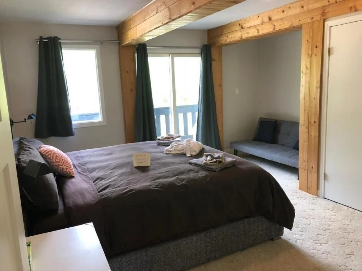 Bearvalley Guesthouse