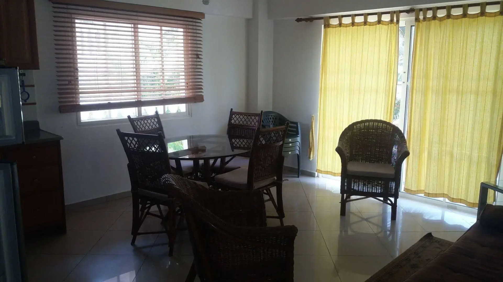 Hotel Las Palmeras / Las Estrellas