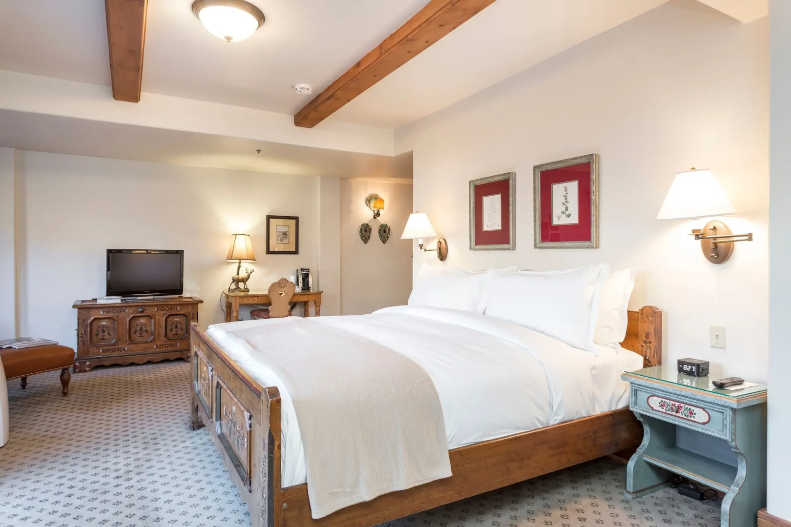 Goldener Hirsch, Auberge Collection