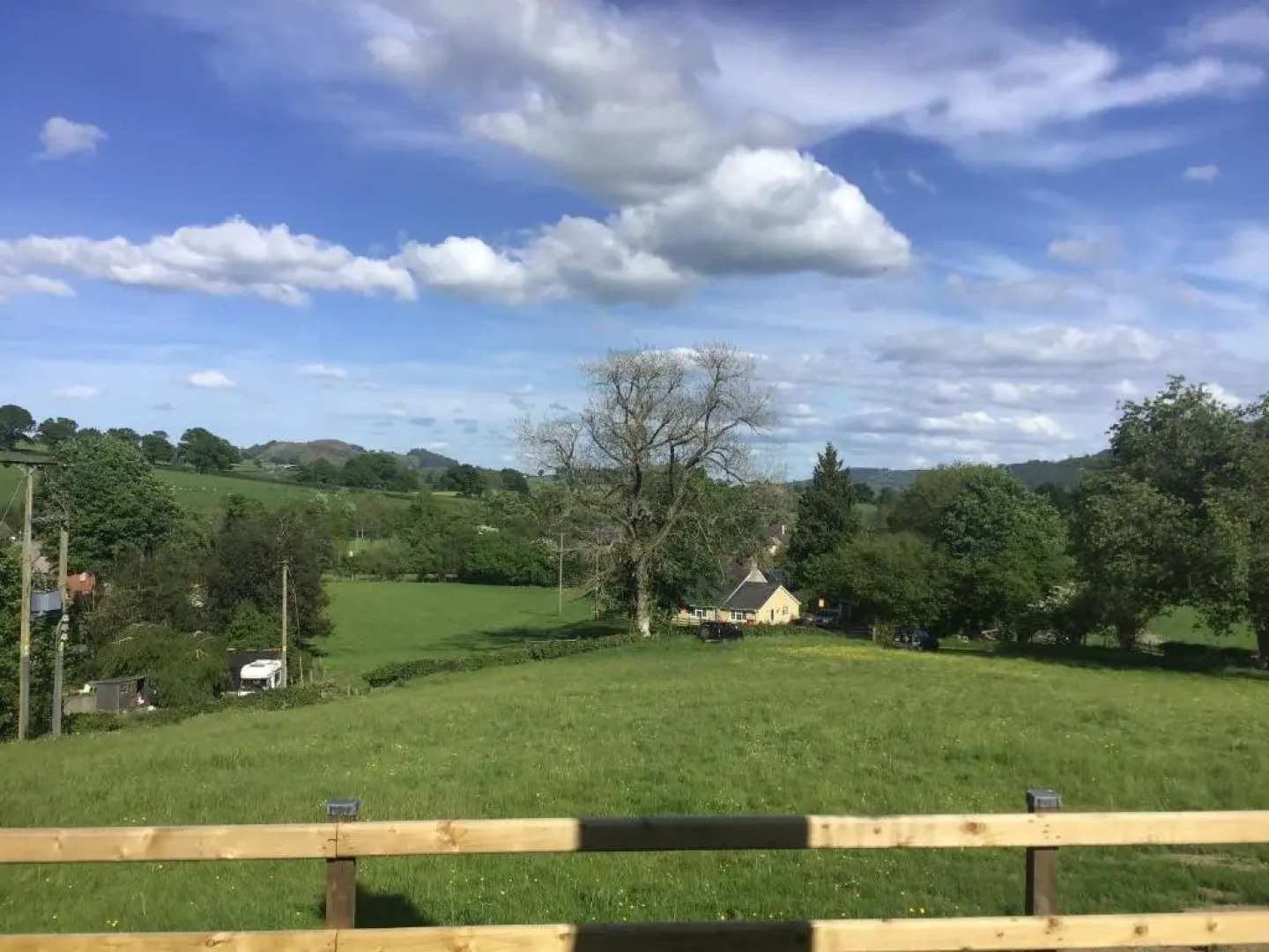 3 Bedroom Bungalow in Llanrhaeadr Ym
