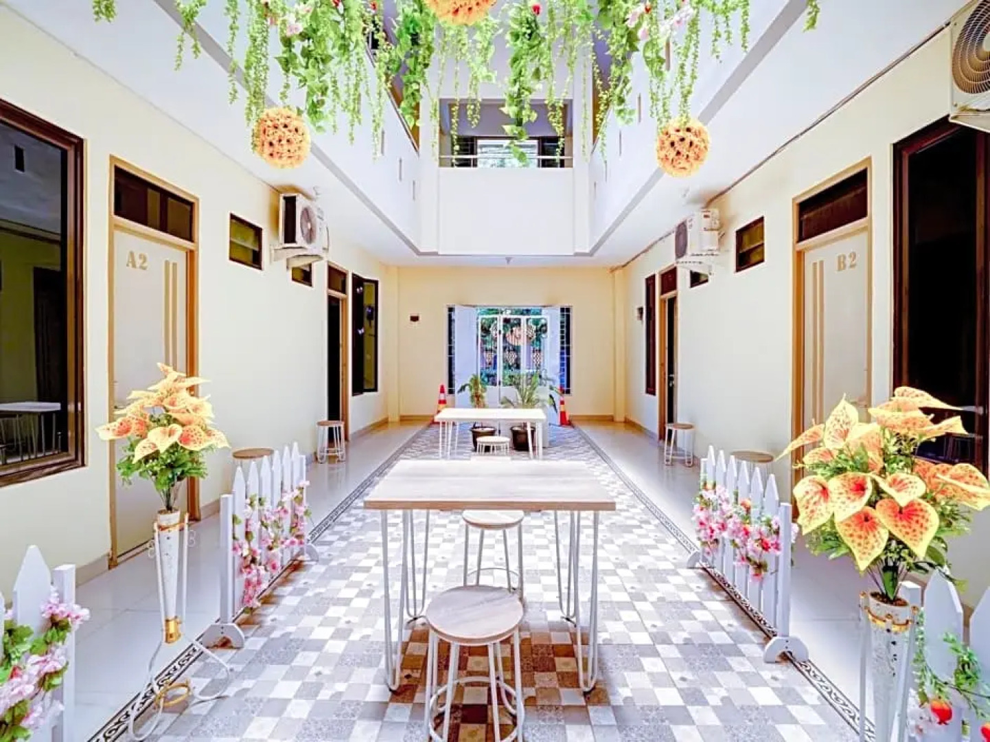 OYO 90052 Star House