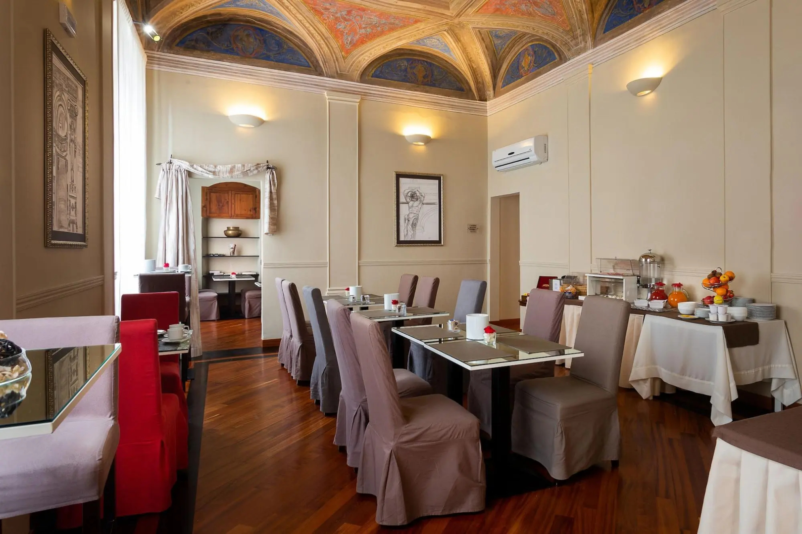 HNN Luxury Suites