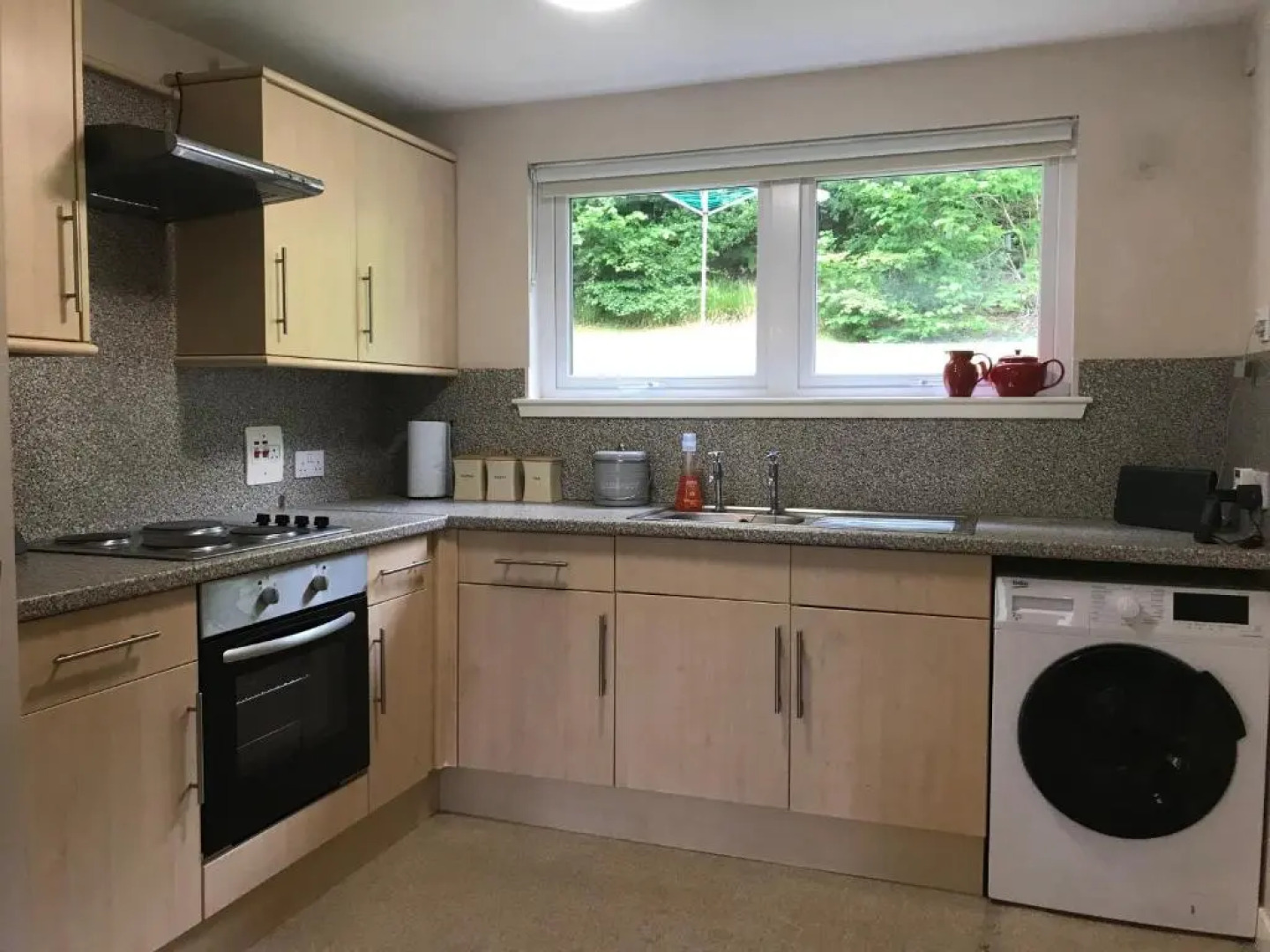 Borrodale, one bedroom apartment with balcony and loch view.