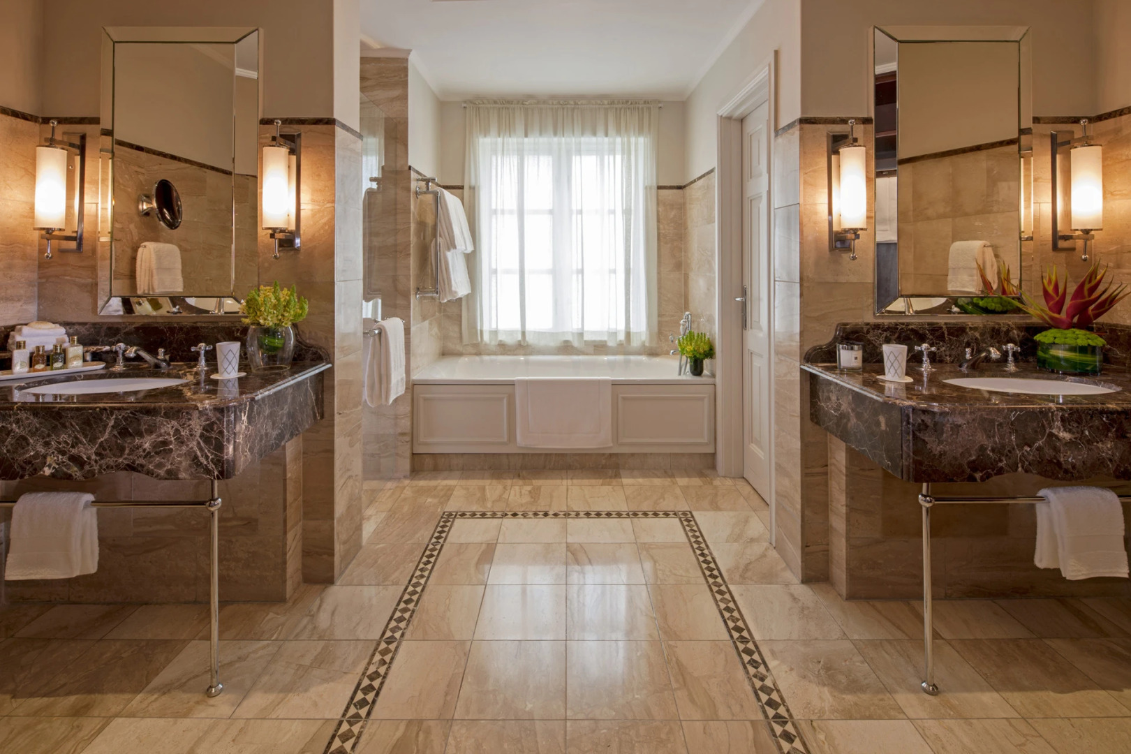 Отель Four Seasons The Westcliff, Johannesburg