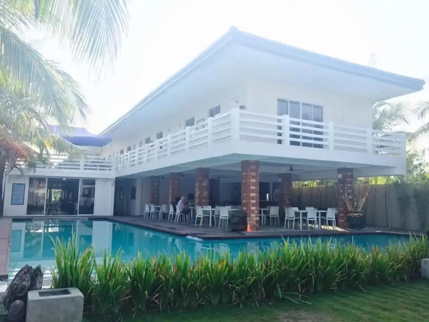 Brizo Hotel and Beach Resort