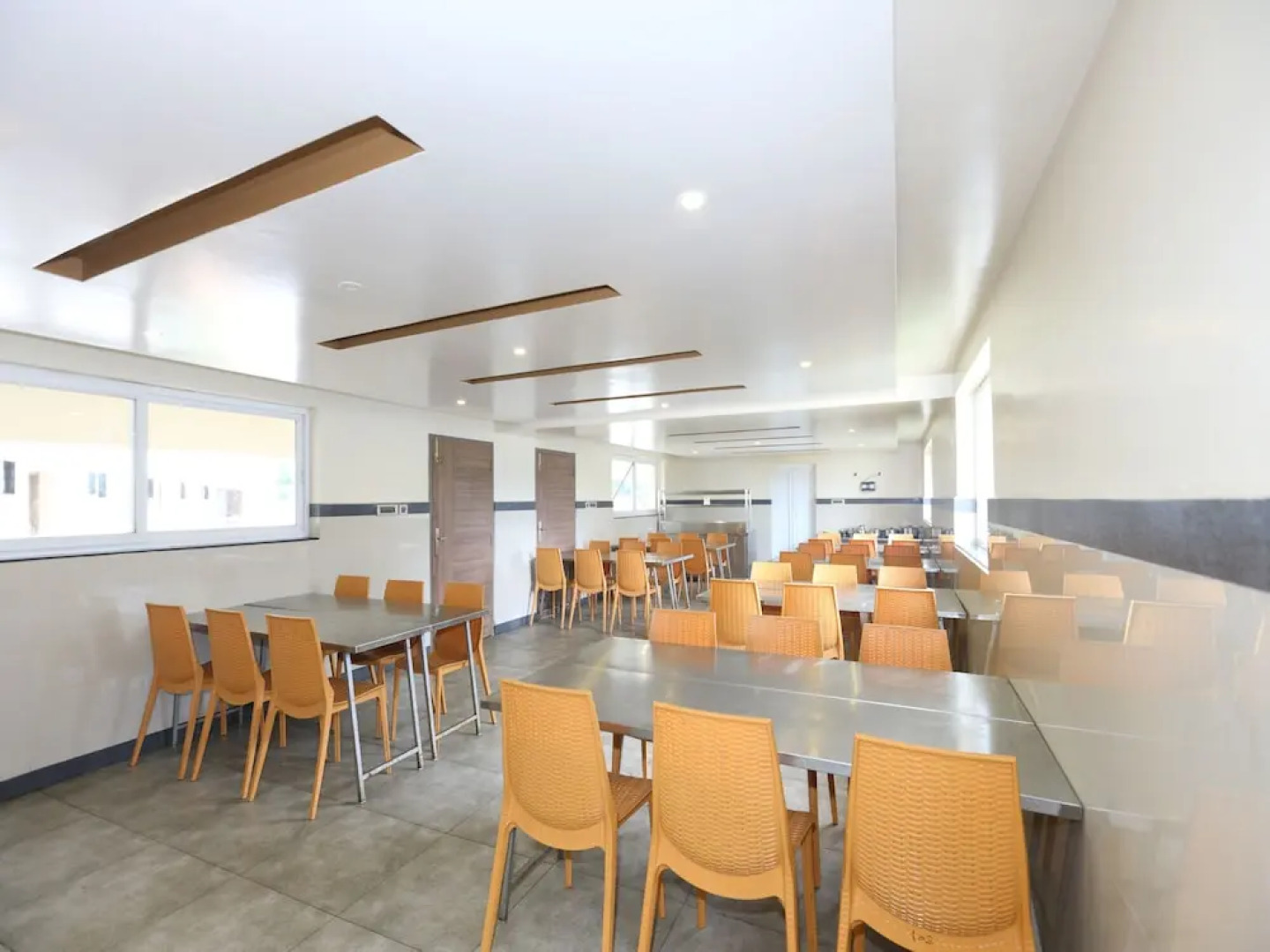 OYO 4943 Sandanams Villa