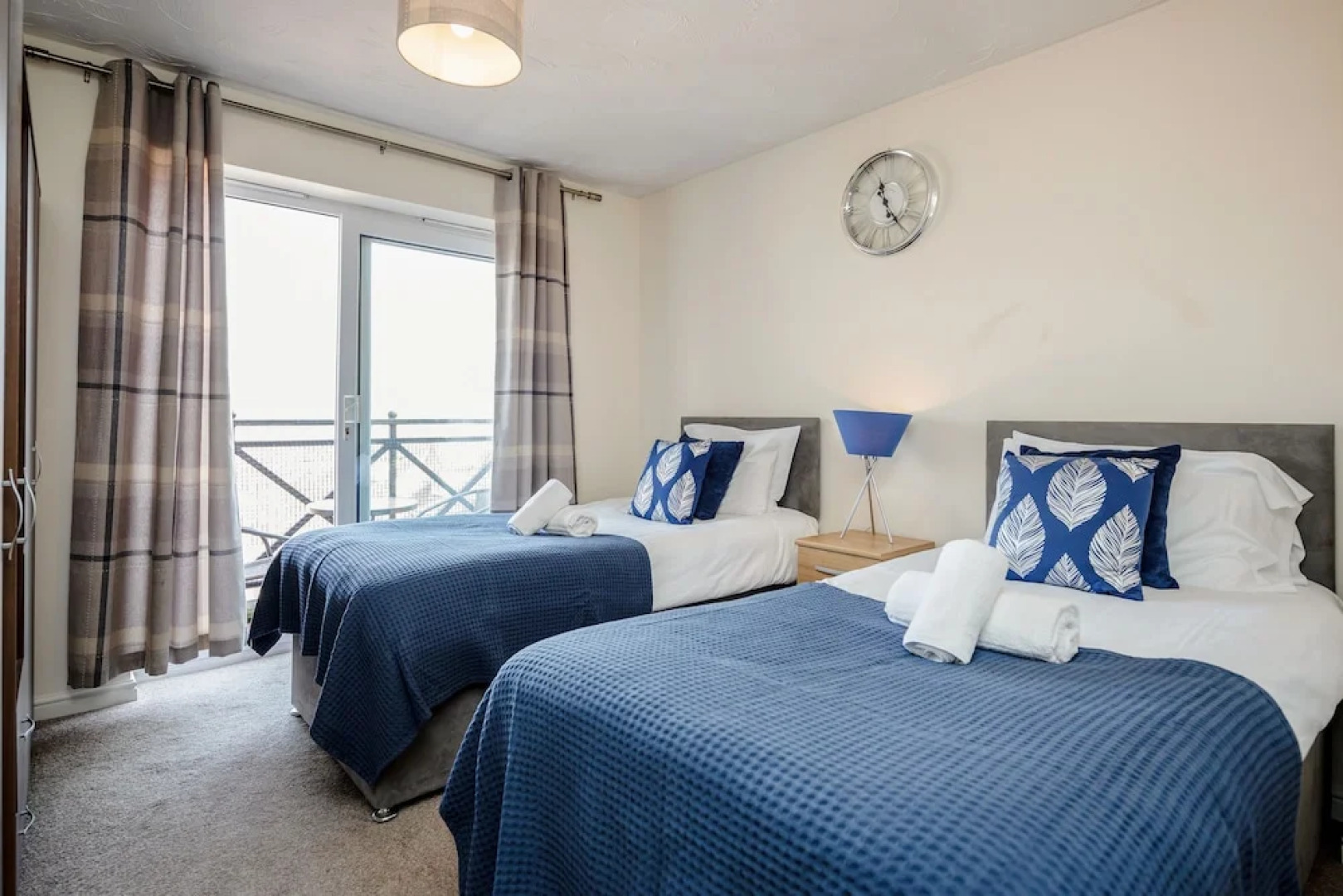 Captivating 3-bed Apartment in Grays