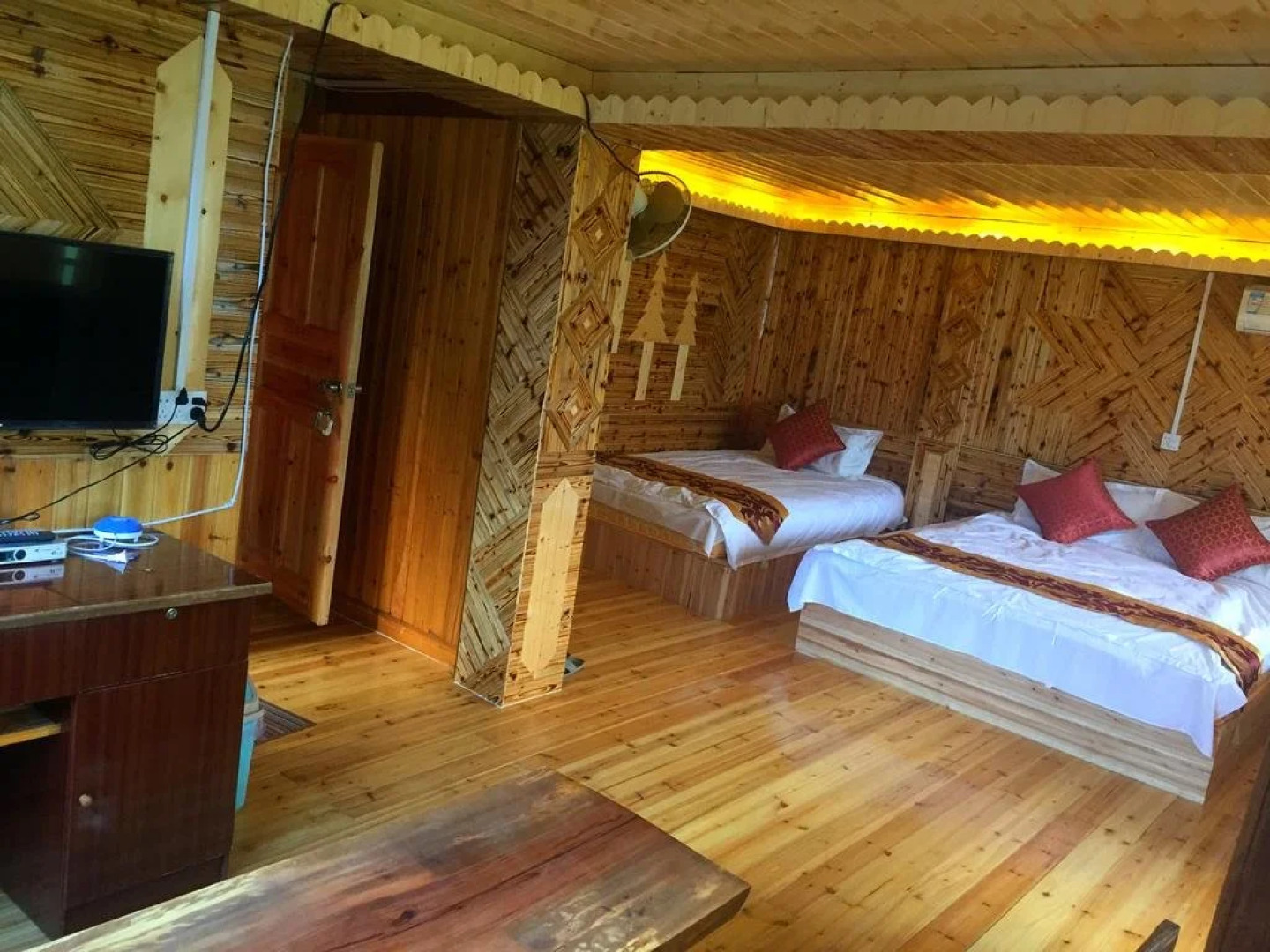 Longsheng Jinkeng Hotel