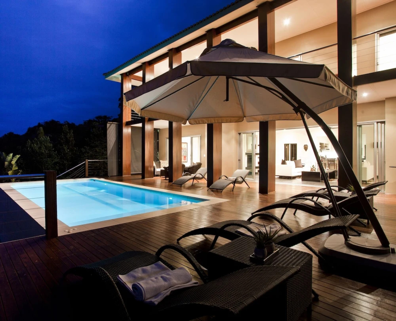 Luxury Seaside Homes