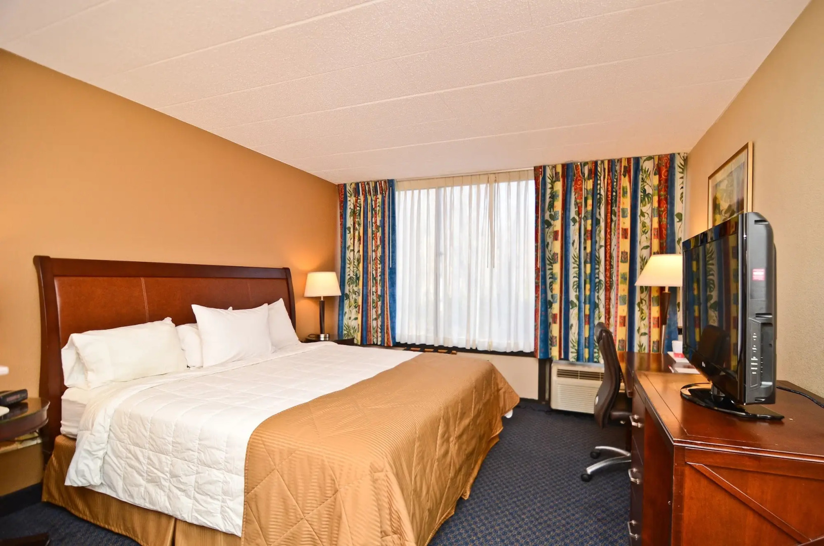 Pocono Resort Conference Center - POCONO MOUNTAINS