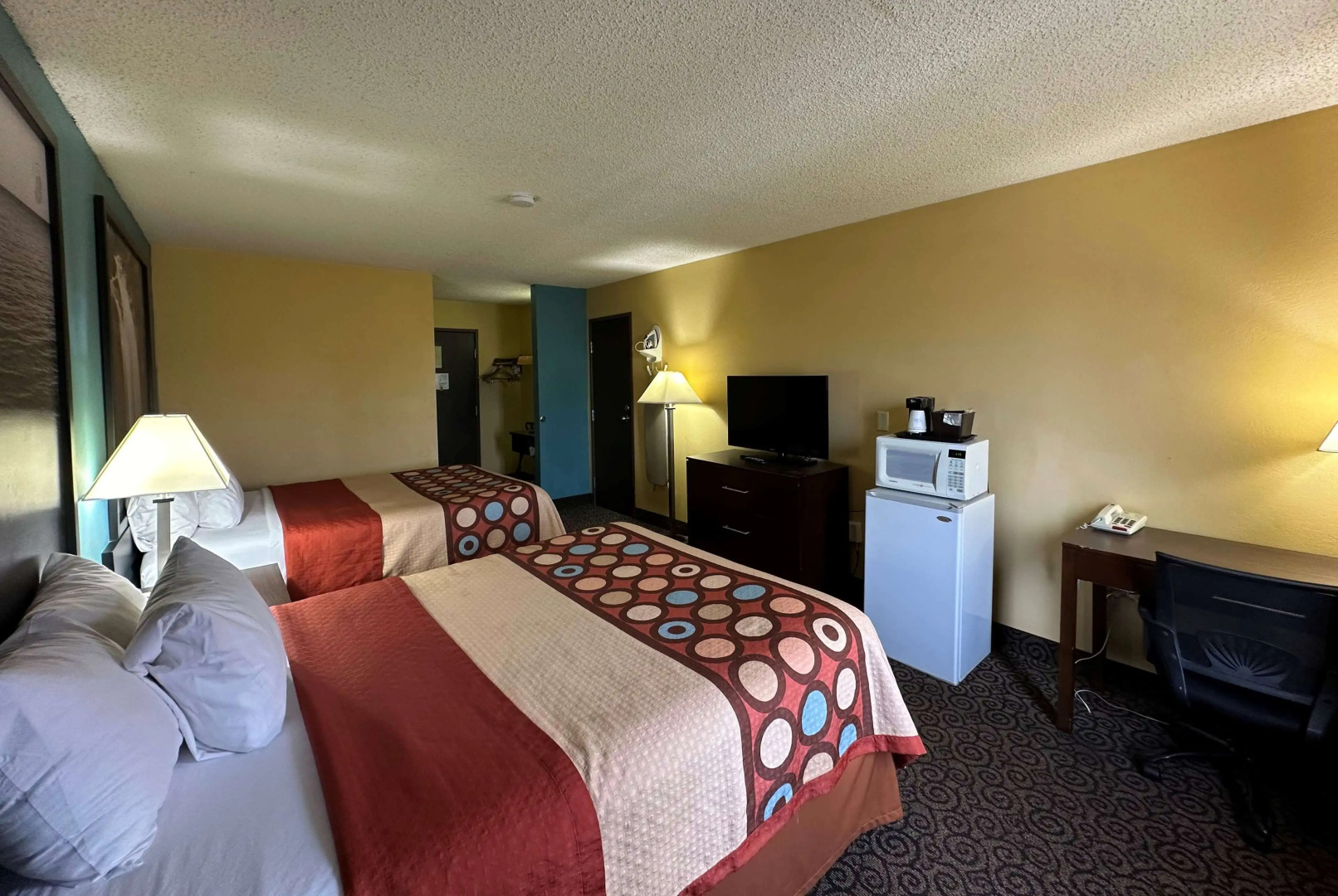 Super 8 by Wyndham Appleton