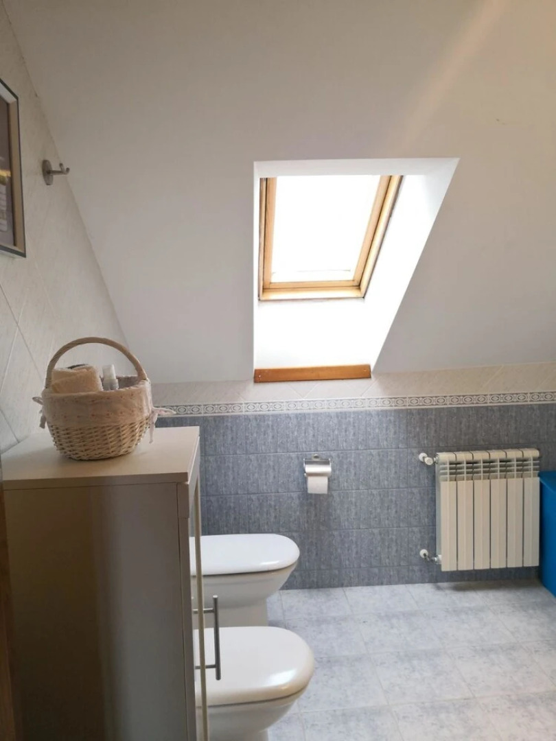 Apartment With 2 Bedrooms in Ribadeo, With Wonderful Mountain View, En